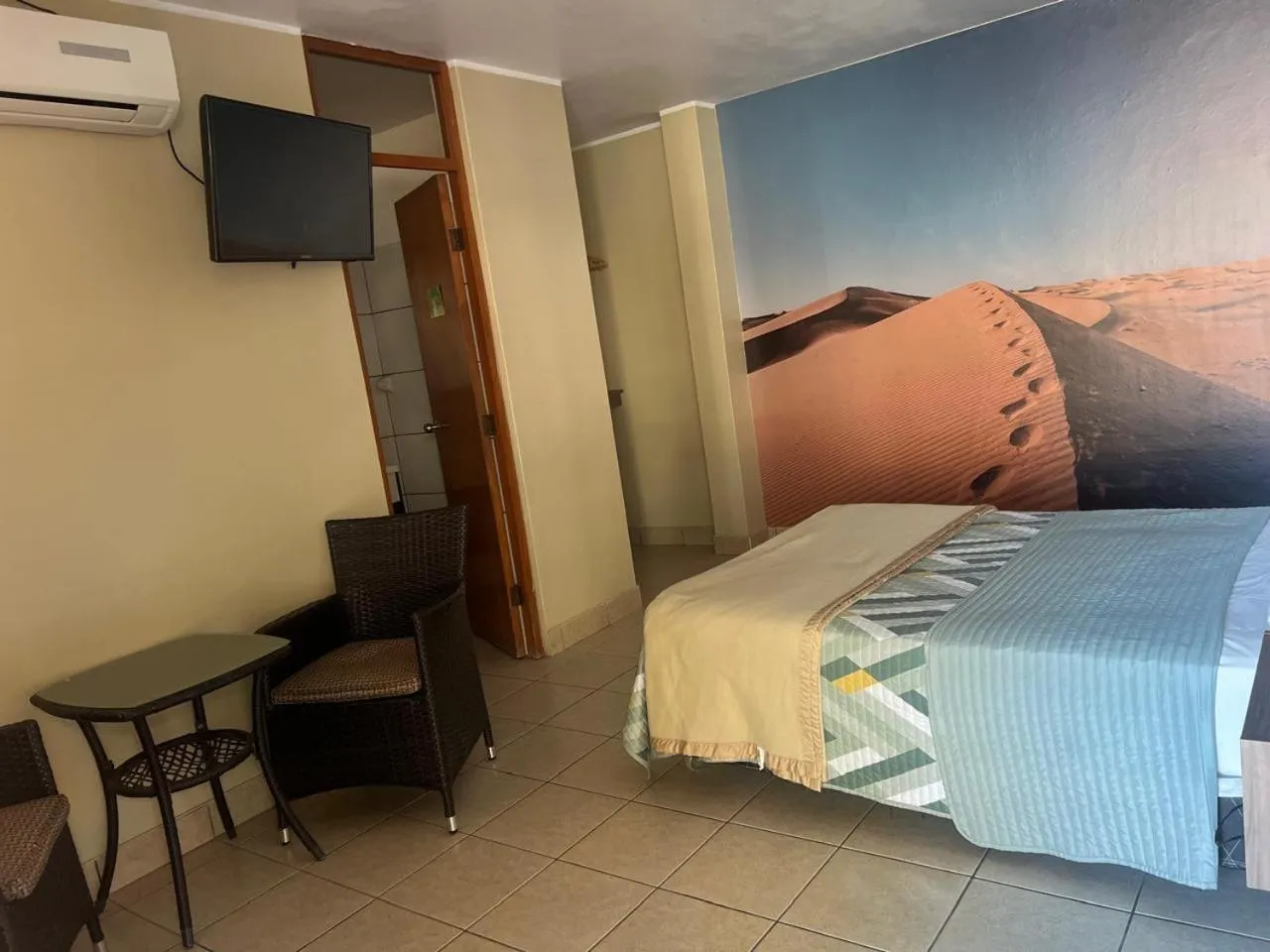 TV and multimedia, Bed in Hotel El Huacachinero- Hotel Familiar