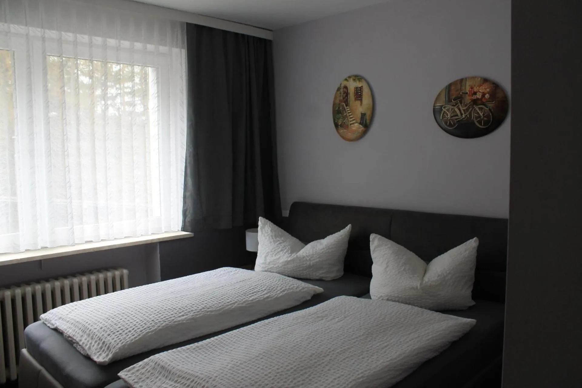 Bed in Hotel Carolaruh