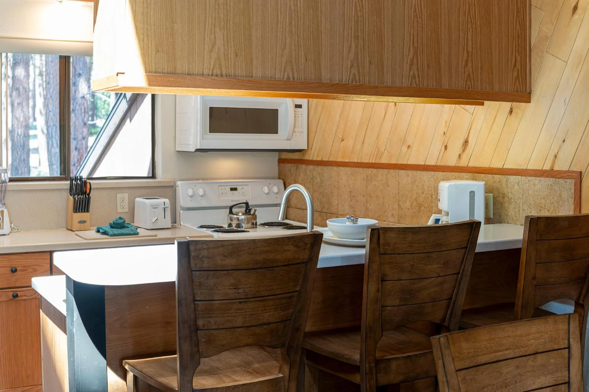 Kitchen or kitchenette in Club Tahoe Resort