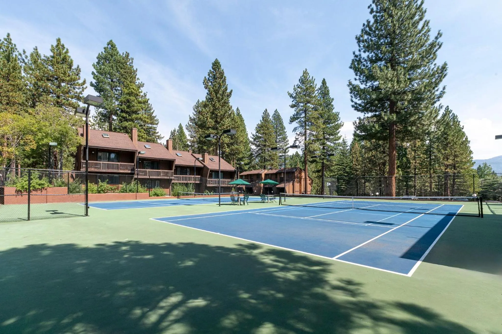Tennis court in Club Tahoe Resort