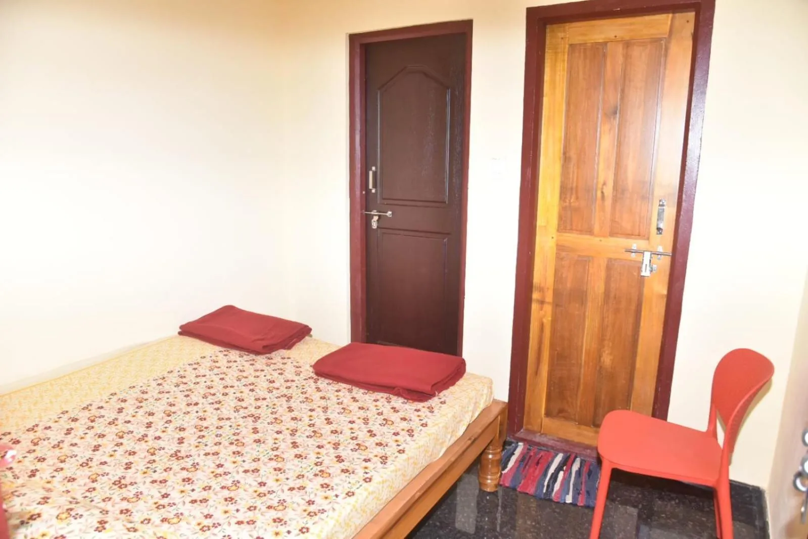 Bed in Devatha Homestay, Guest House, Hotel,Dharmasthala-2
