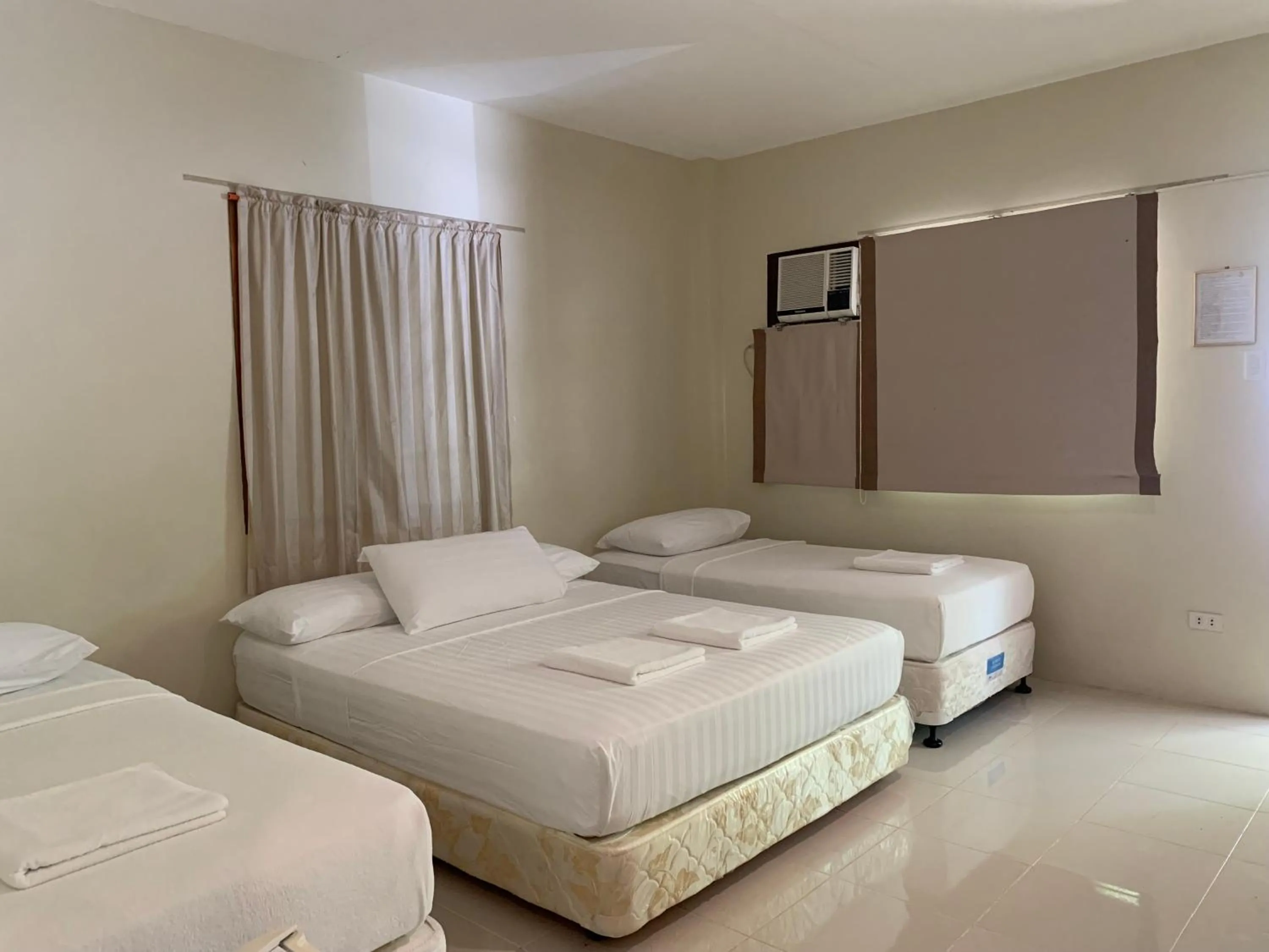 Bed in Anika Island Resort