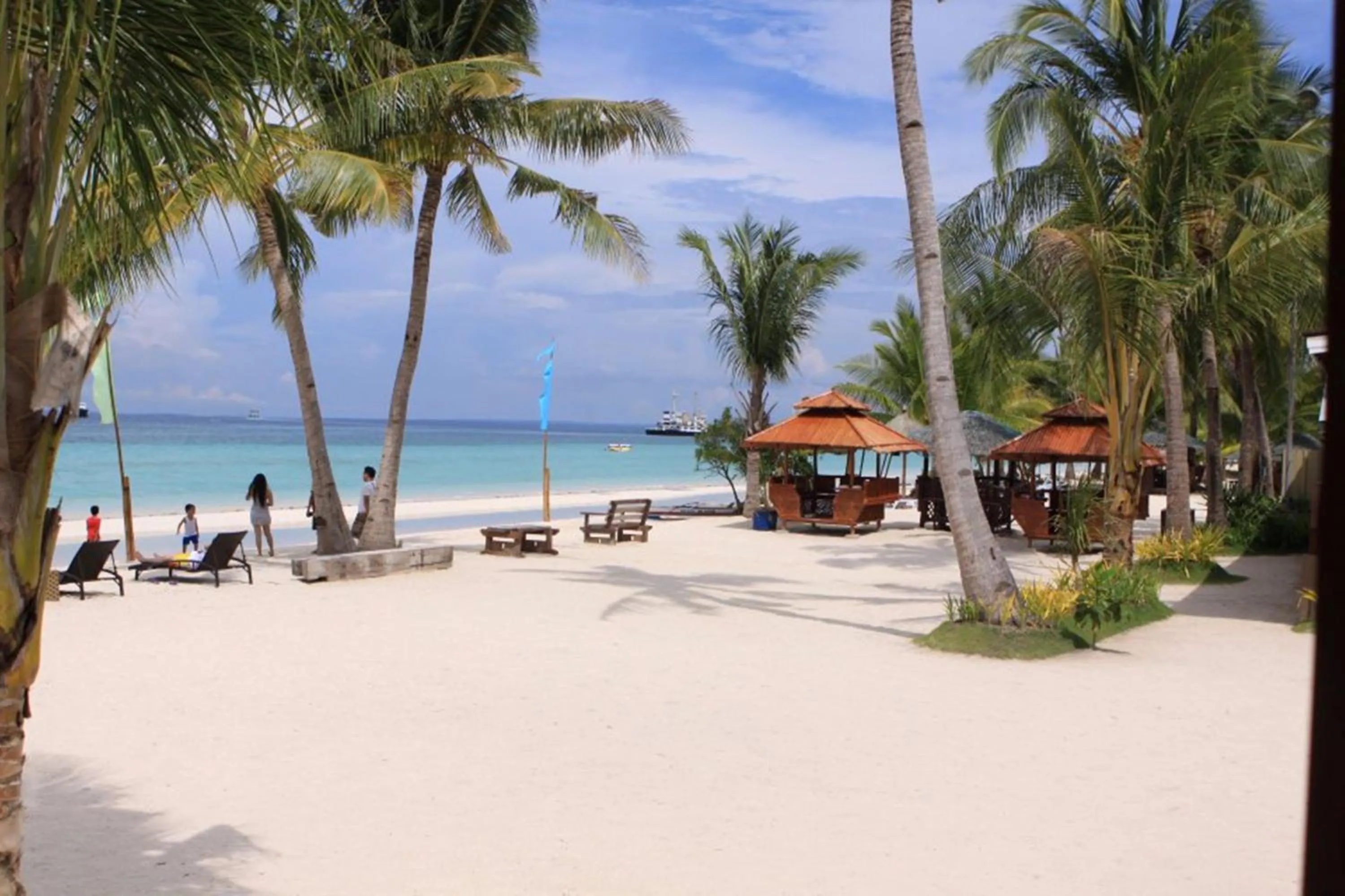 Facade/entrance in Anika Island Resort