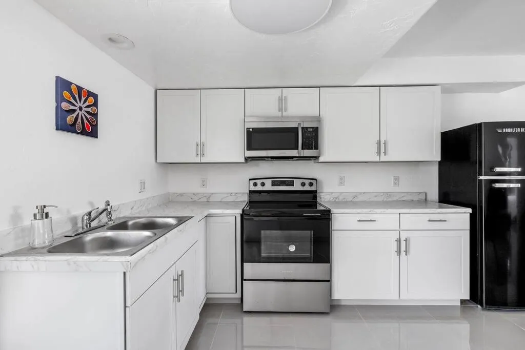 Best location in Cape Coral!