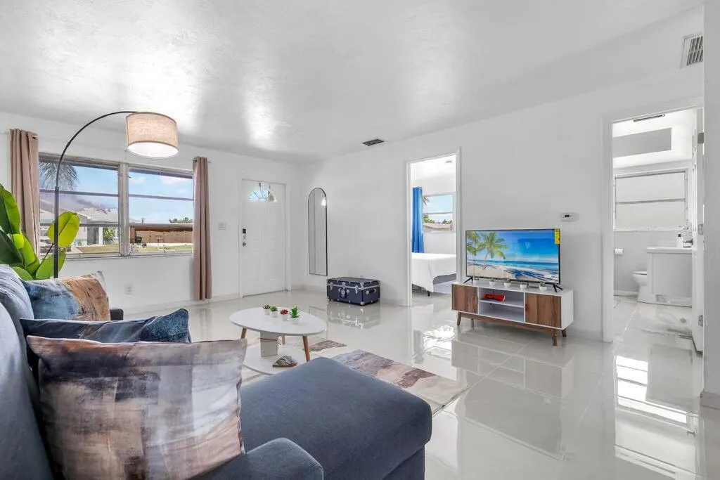 Best location in Cape Coral!