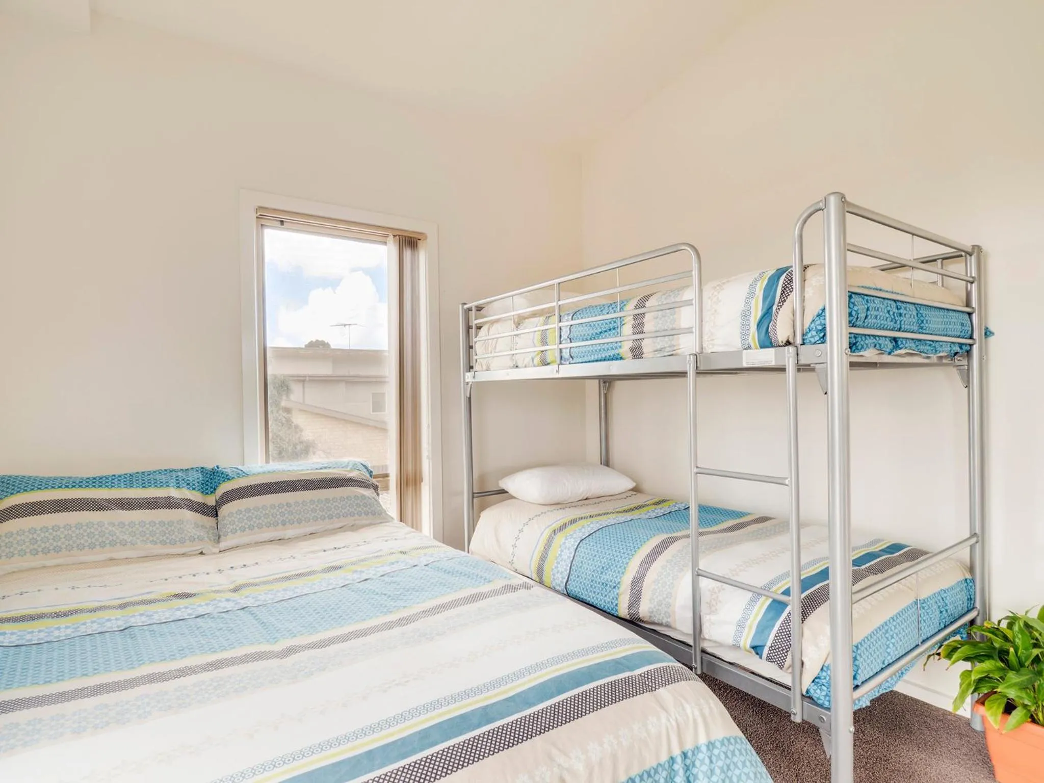 bunk bed, Bed in McKillop Geelong by Gold Star Stays