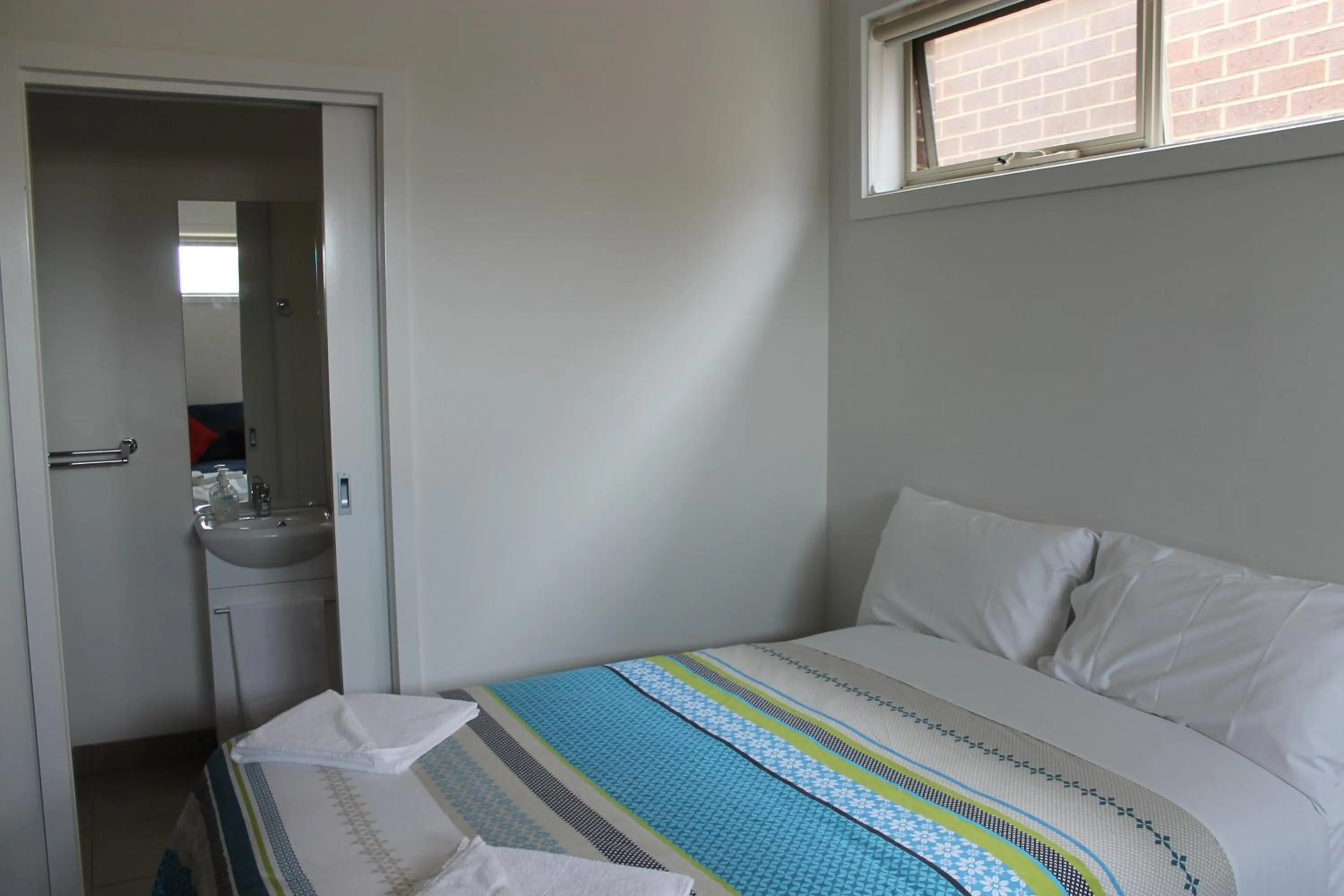 Bedroom, Bed in McKillop Geelong by Gold Star Stays