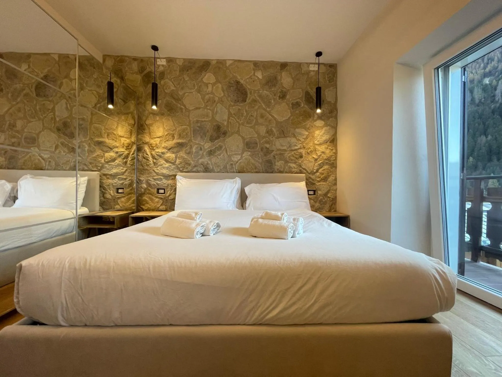 Bed in SnowLake Suite & Apartment