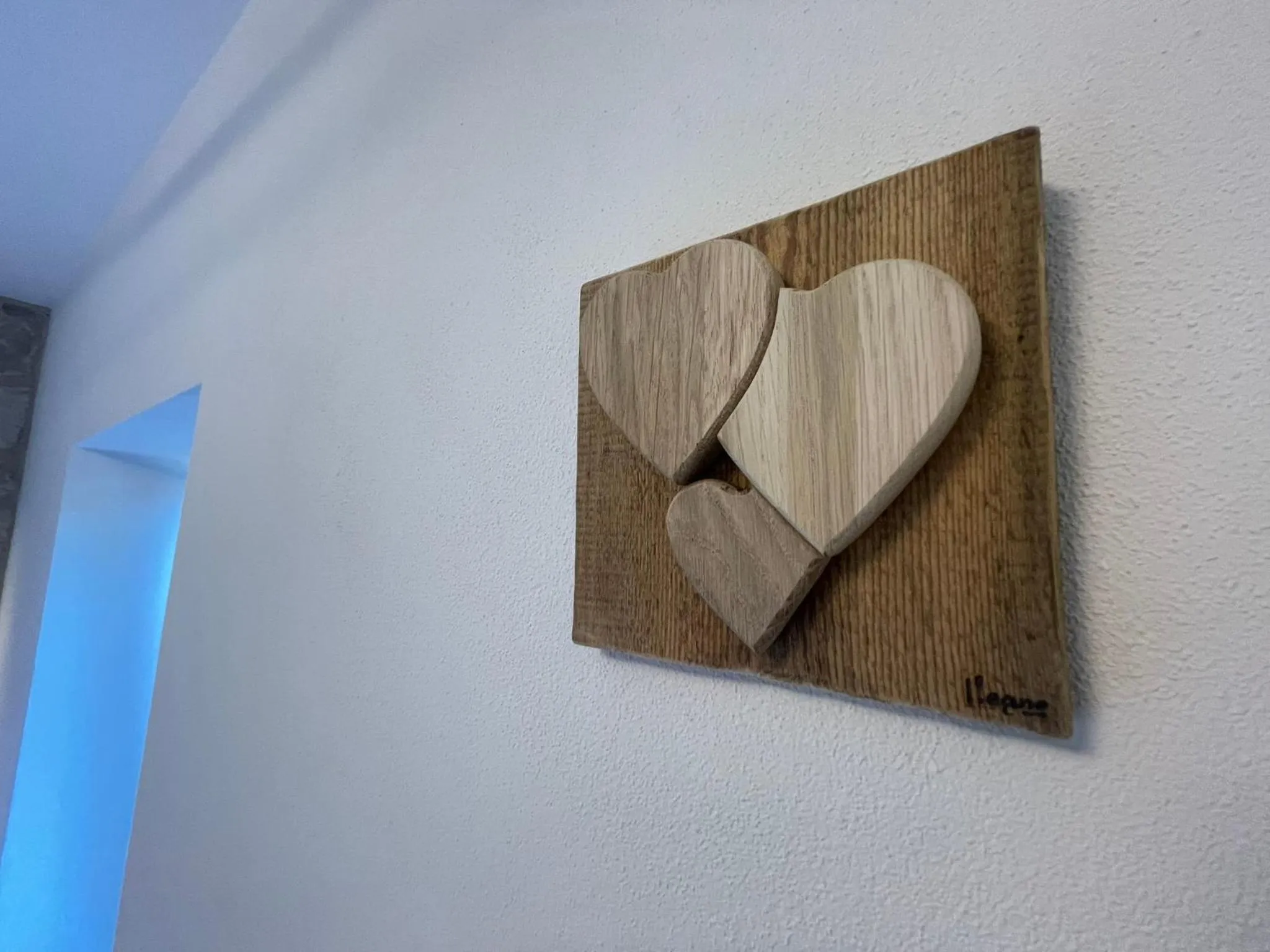 Decorative detail in SnowLake Suite & Apartment