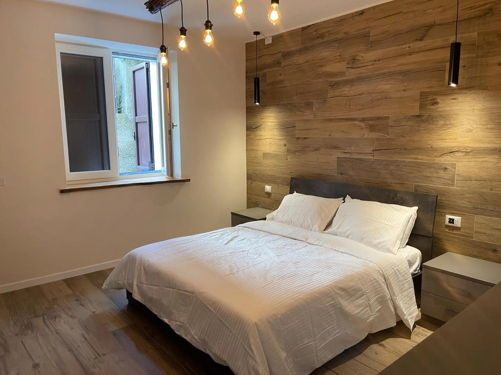 Bed in SnowLake Suite & Apartment