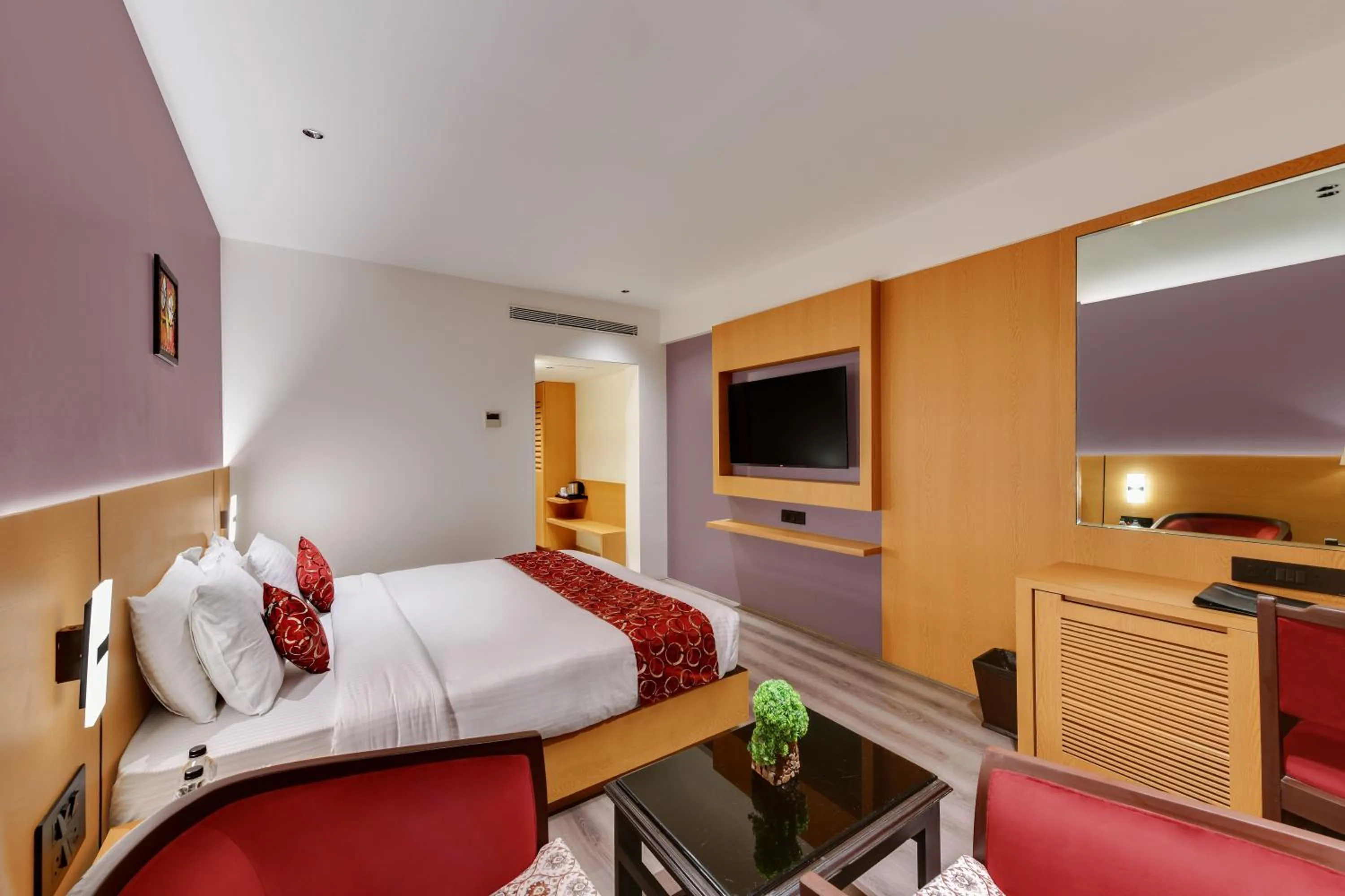 Bed in Quality Inn Regency, Nashik