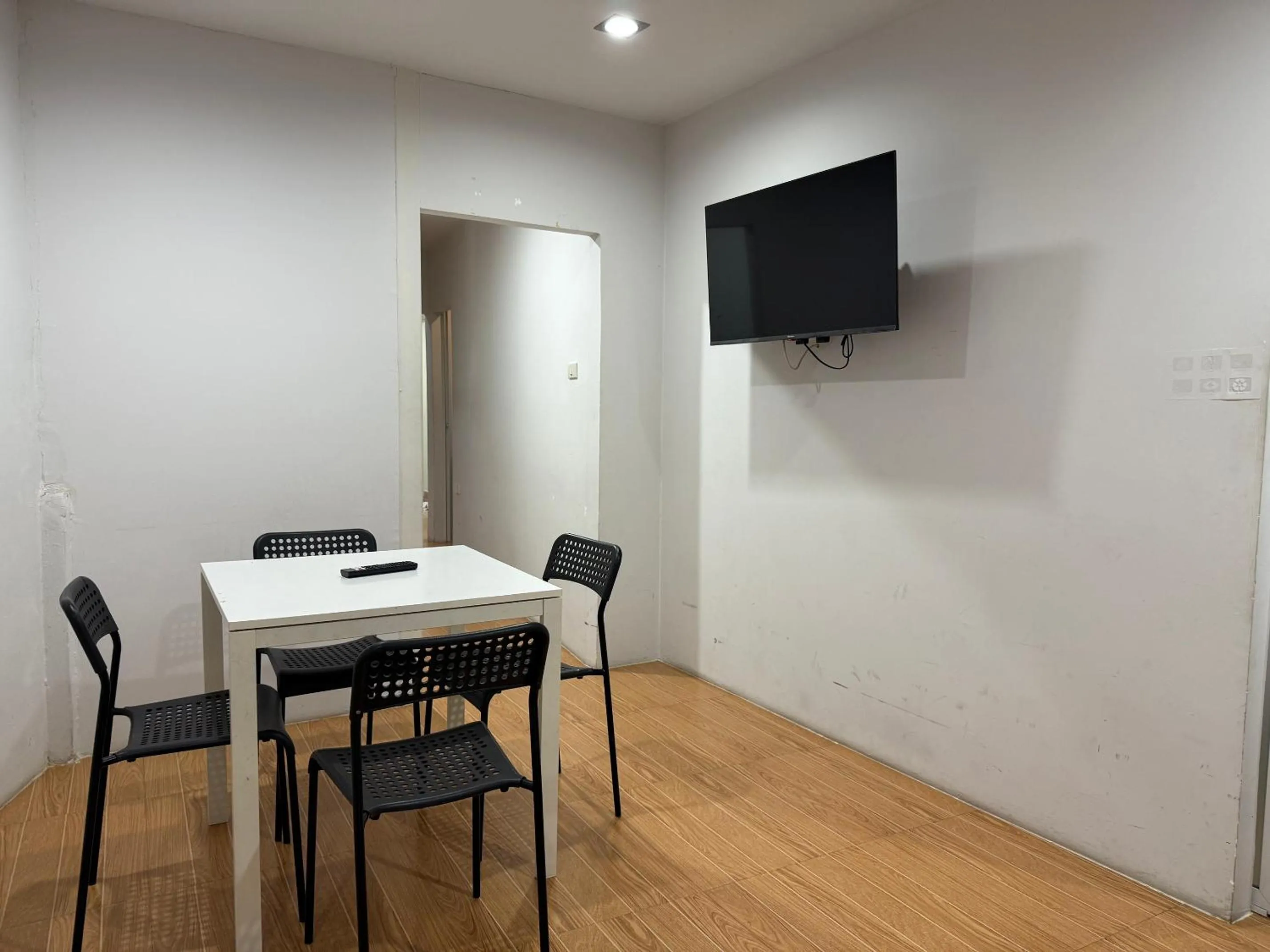 Bed By Cruise Hotel At Samakkhi-Tivanont