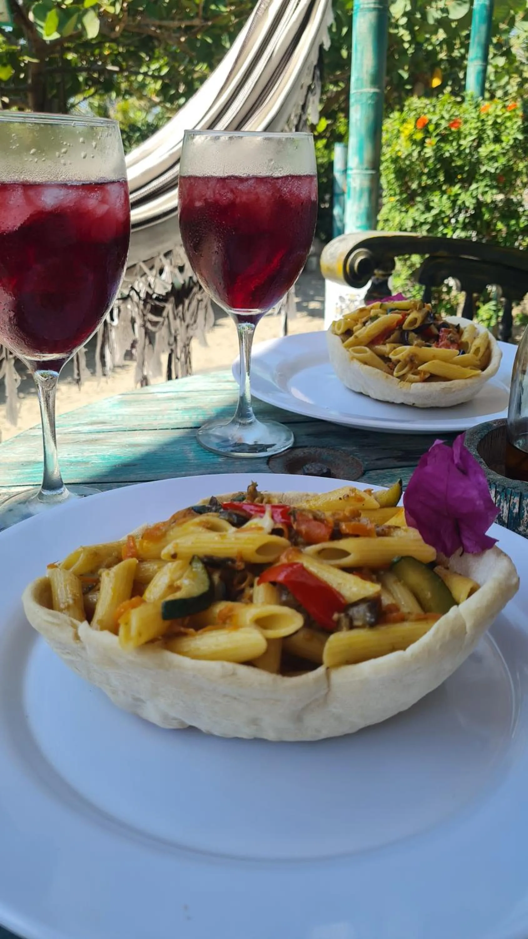 Restaurant/places to eat in Eco-Hotel Chevere Beach