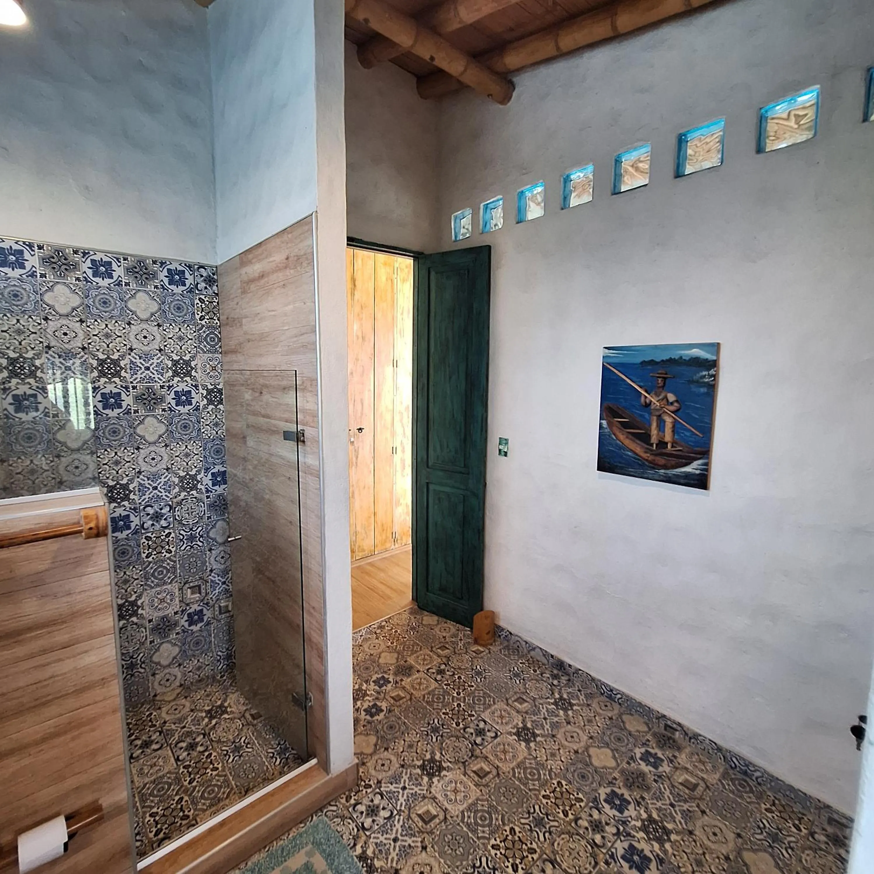 Bathroom in Eco-Hotel Chevere Beach