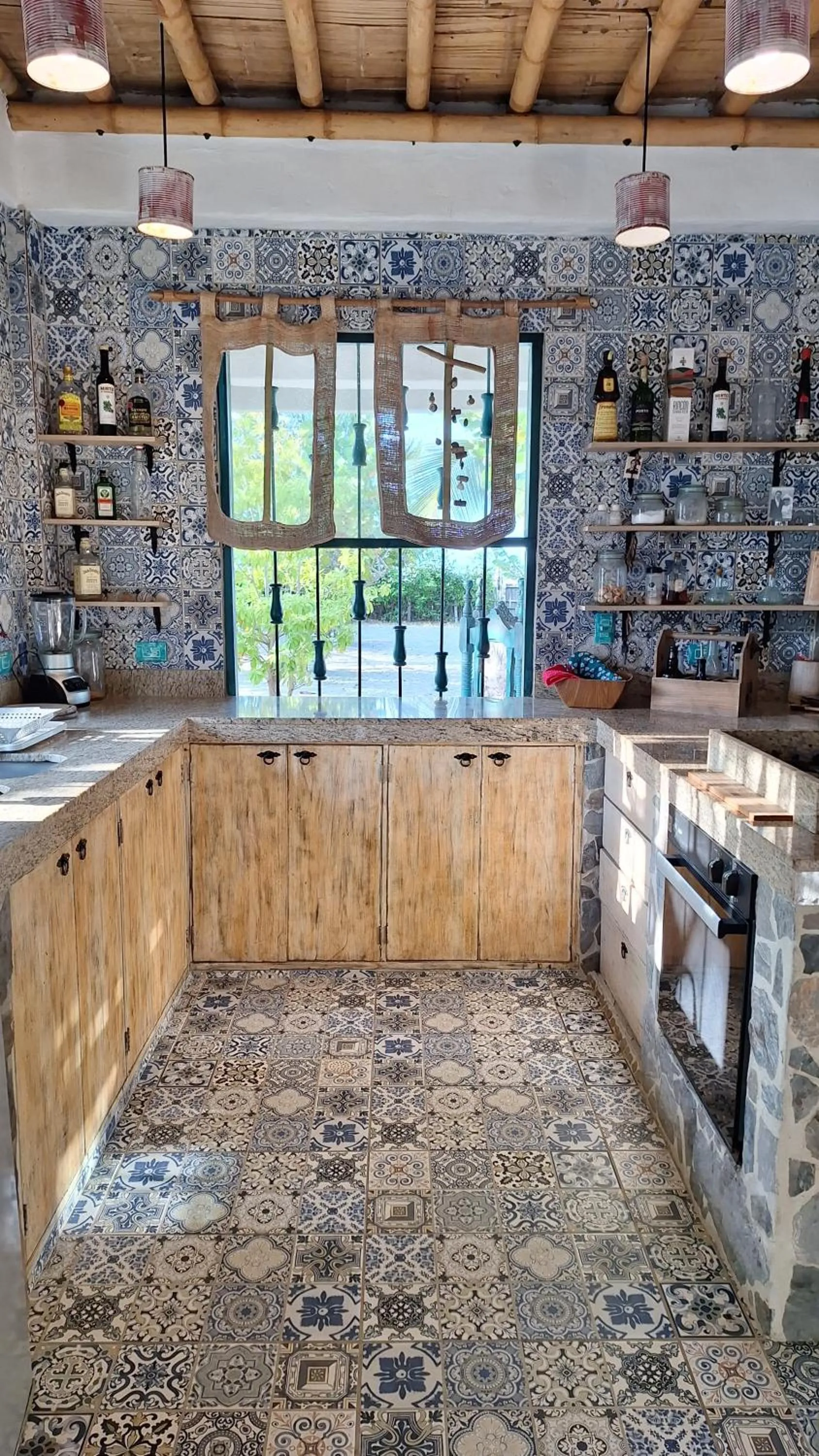 Kitchen or kitchenette in Eco-Hotel Chevere Beach