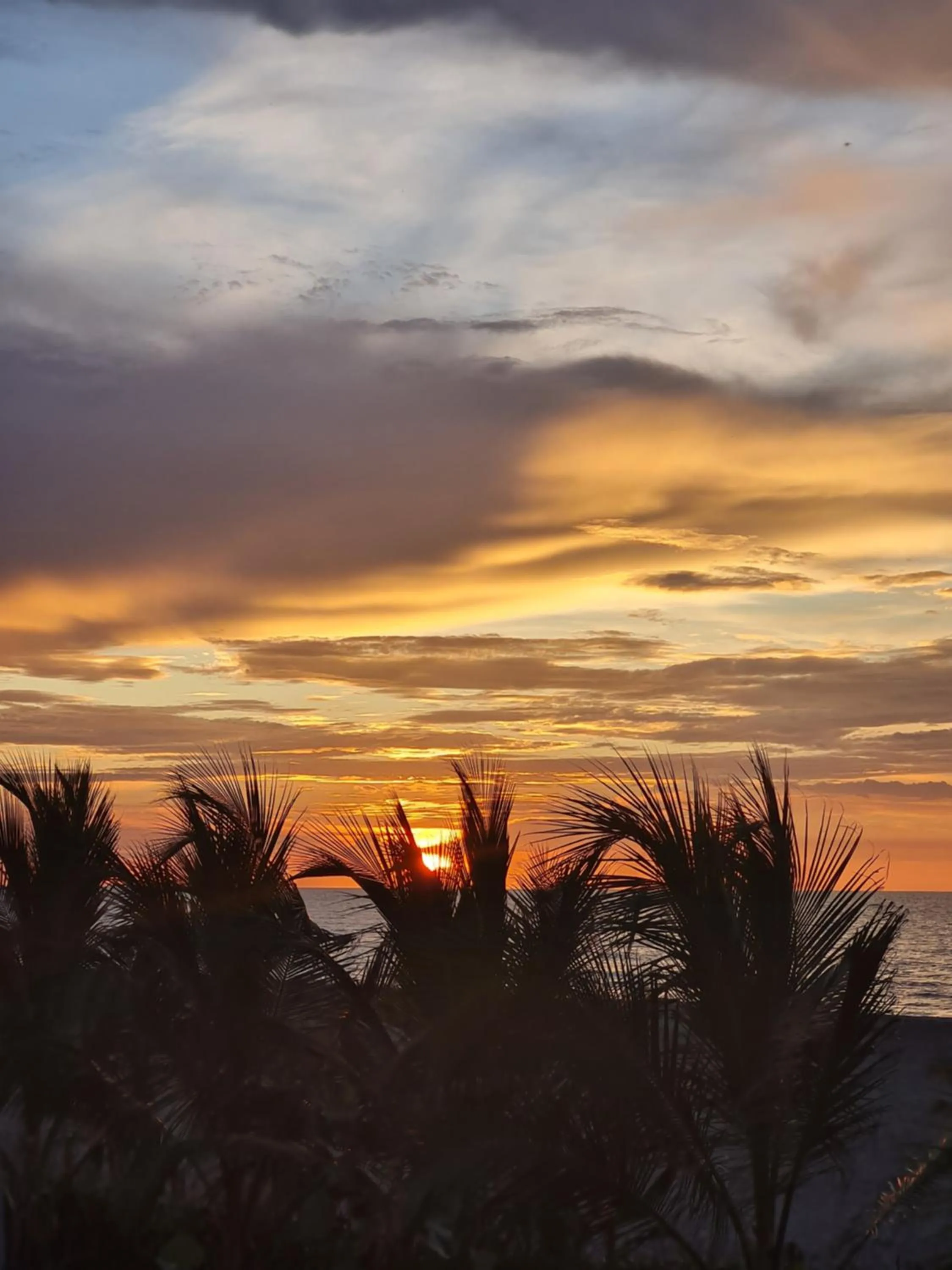 Sunset in Eco-Hotel Chevere Beach