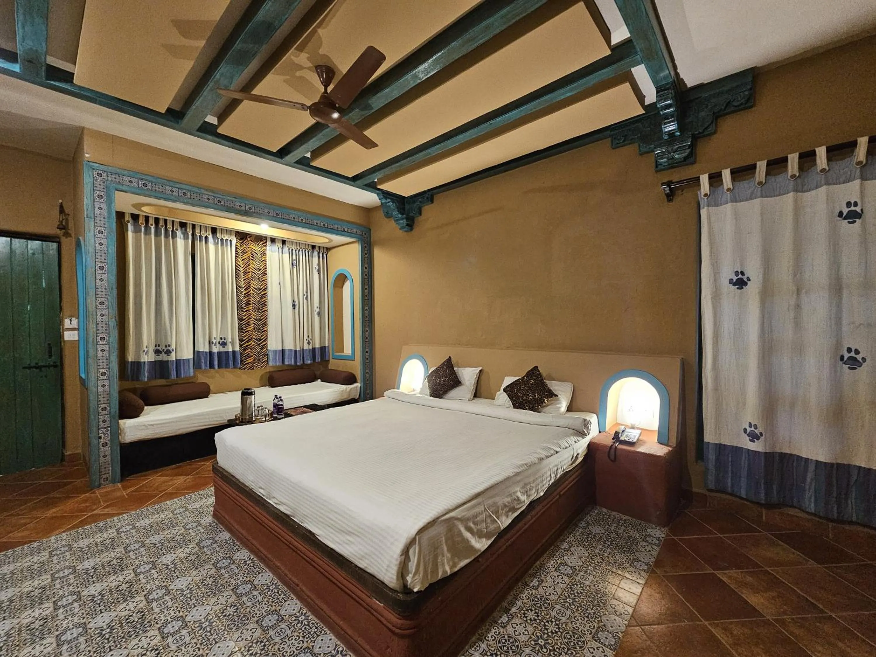 Bedroom, Bed in The Celebration Van Vilas