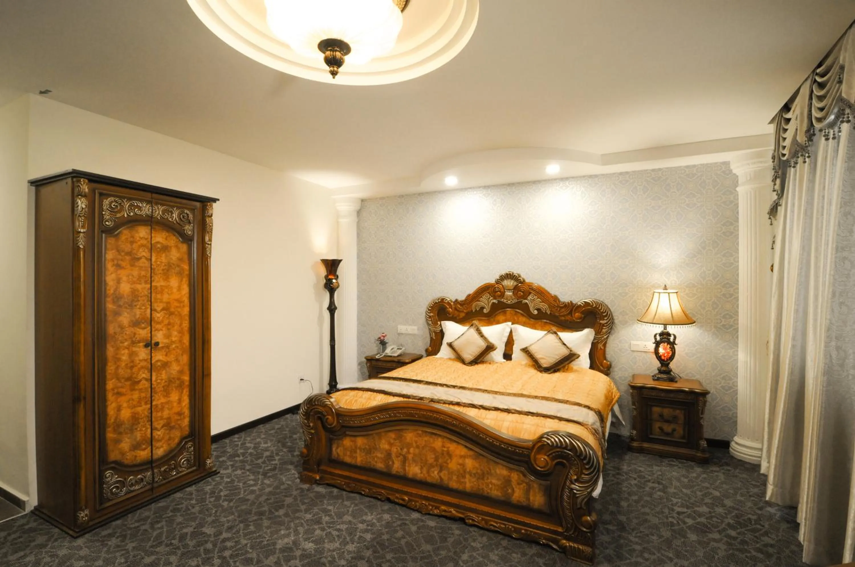 VIP Suite (Old English Style) in K Garden Hotel Parit Buntar