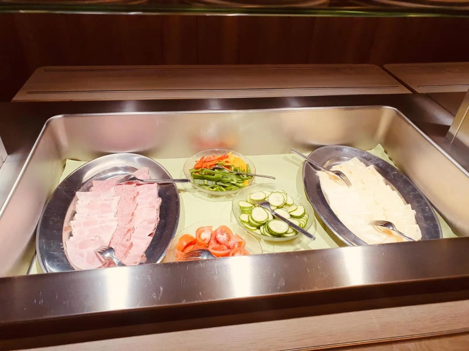 Buffet breakfast in Hotel Krone