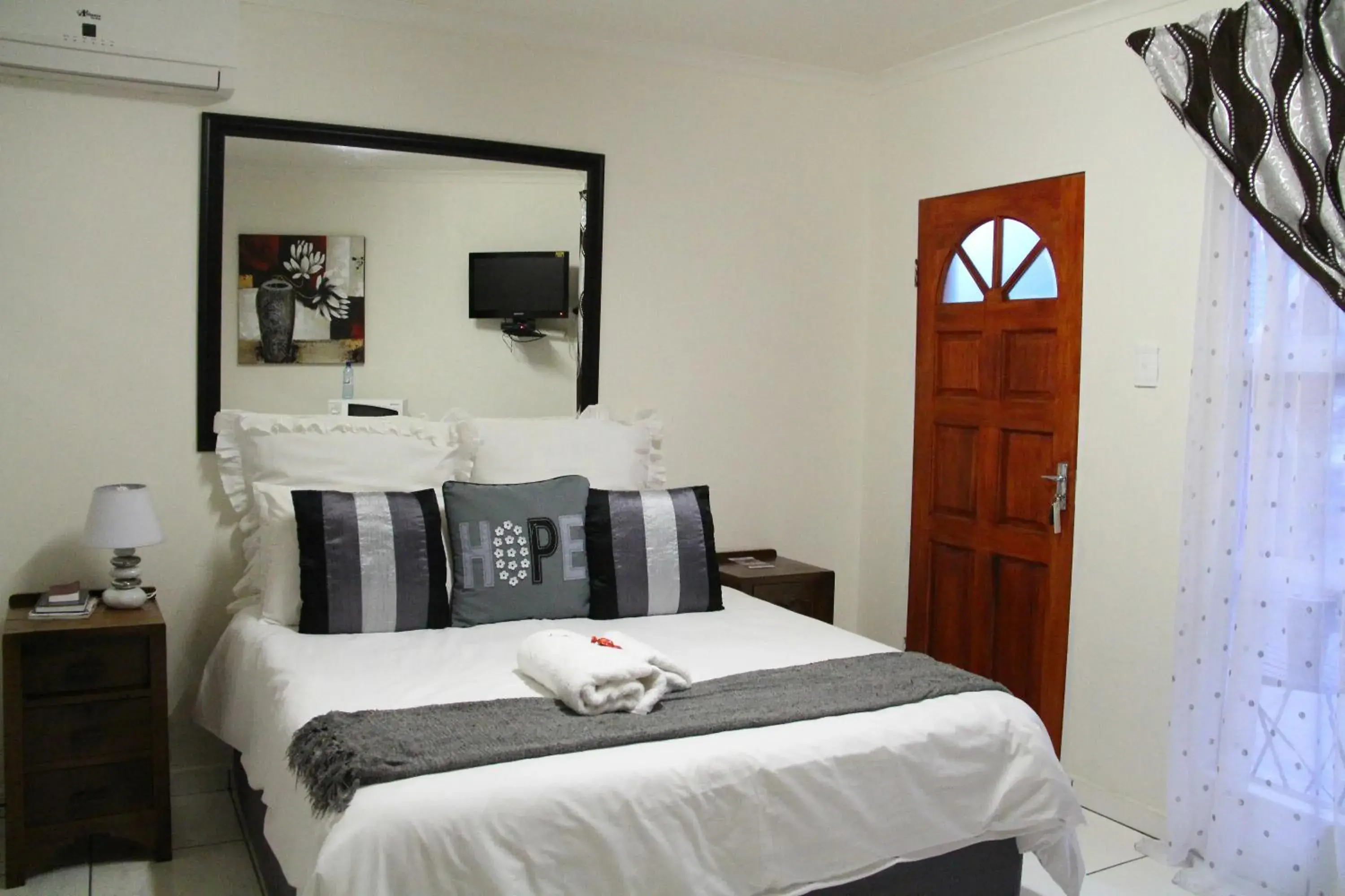 Double or Twin Room in Memra Guest House Double or Twin Room in Memra Guest House