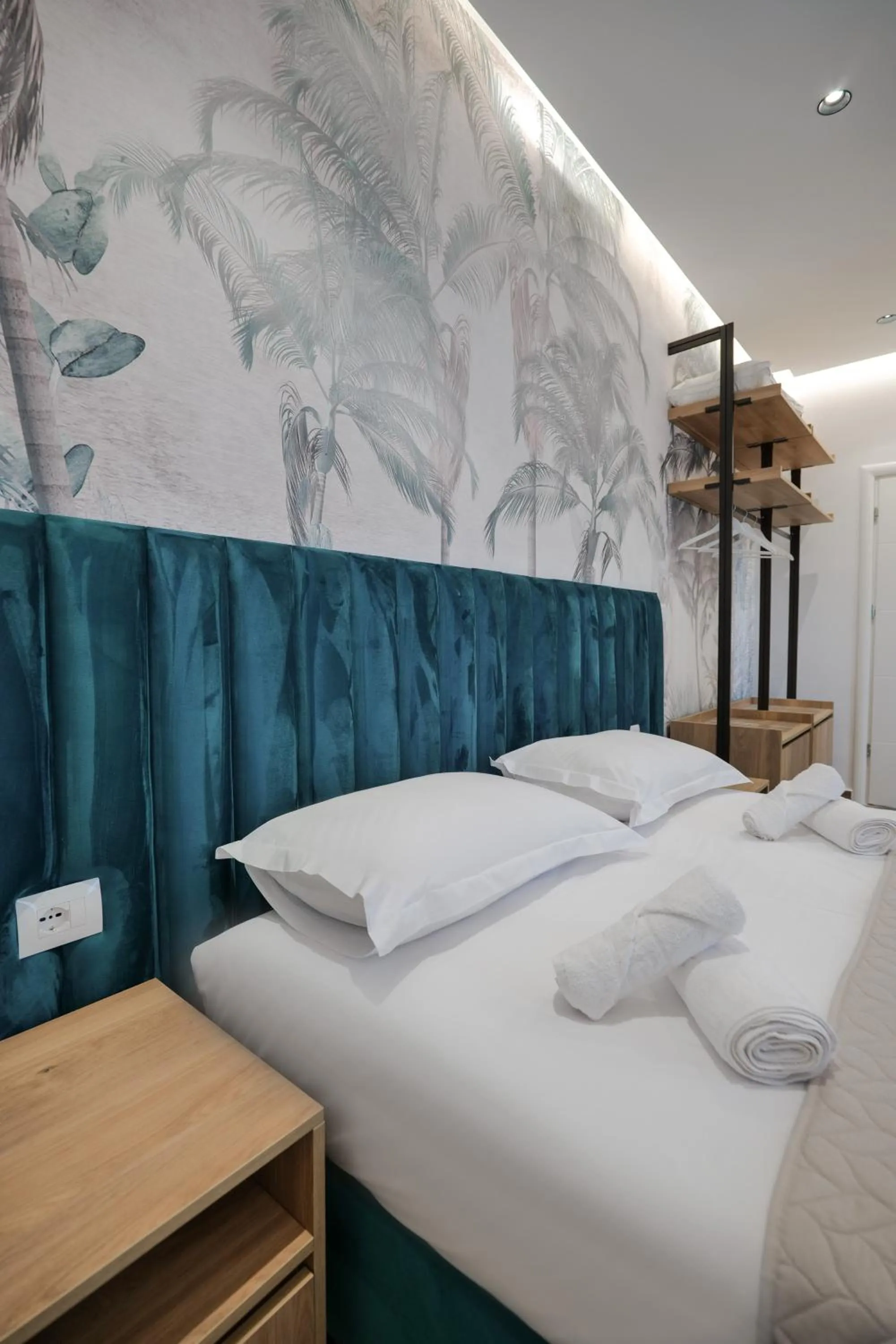 Photo of the whole room, Bed in La Maison Boutique Hotel