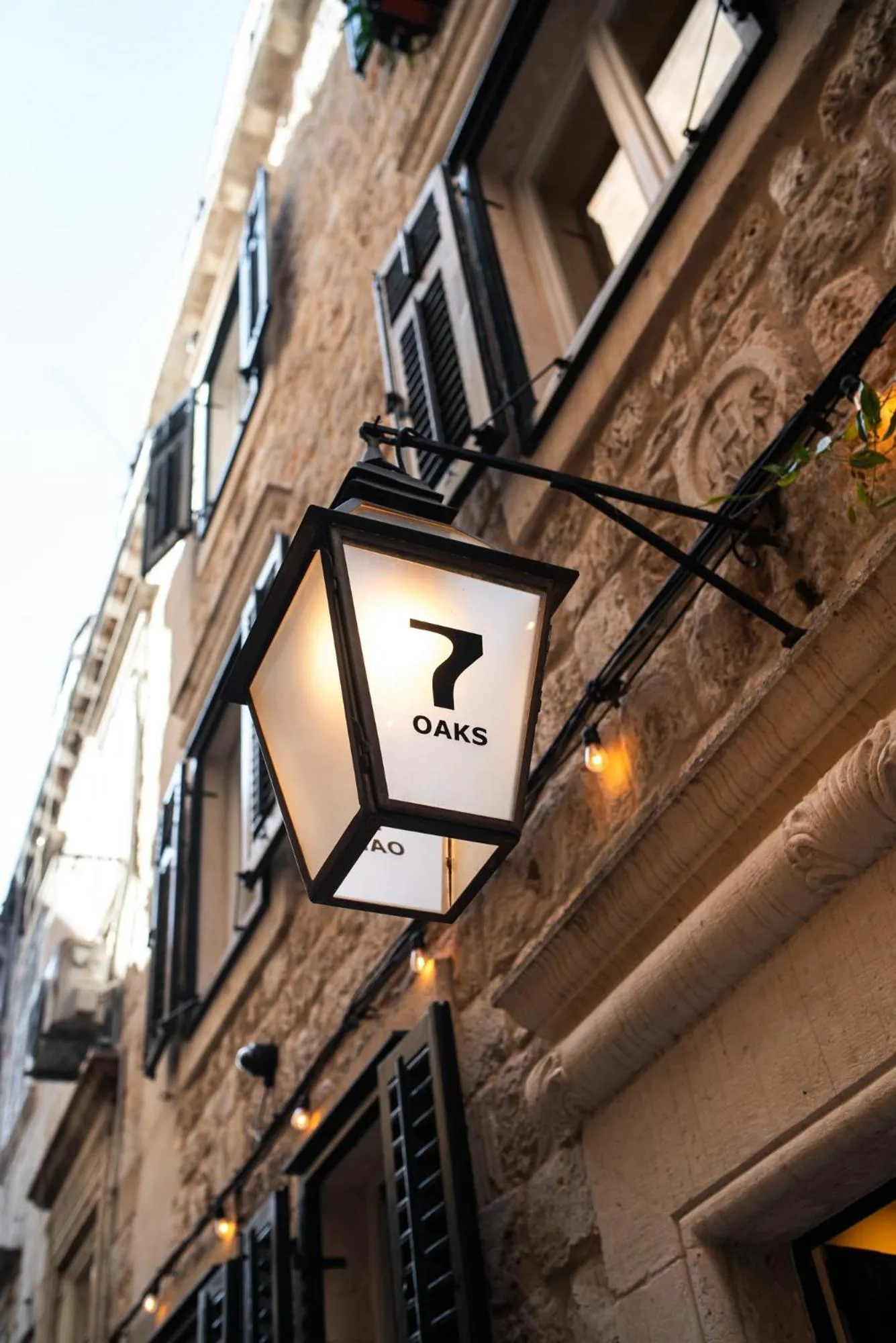 Facade/entrance in 7oaks Noble House