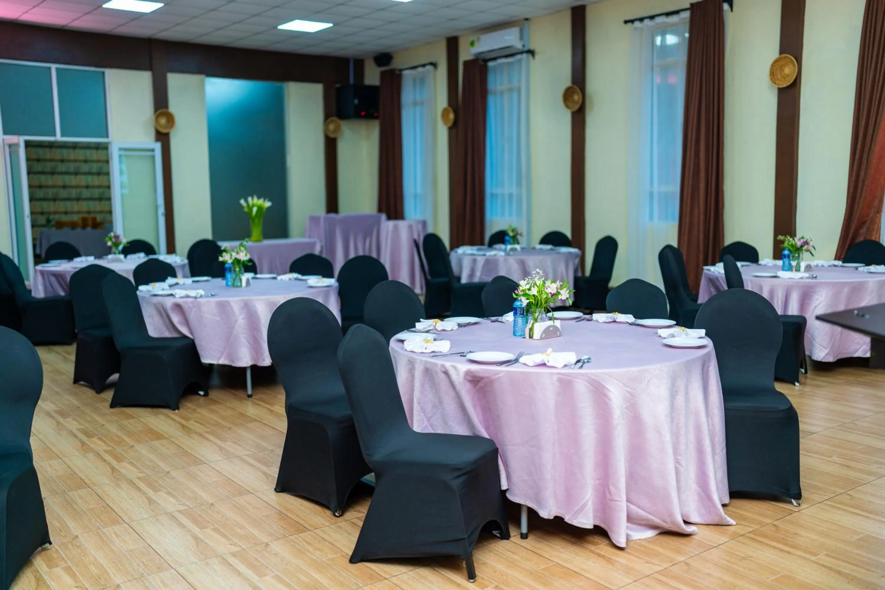 Meeting/conference room in West Wood Hotel