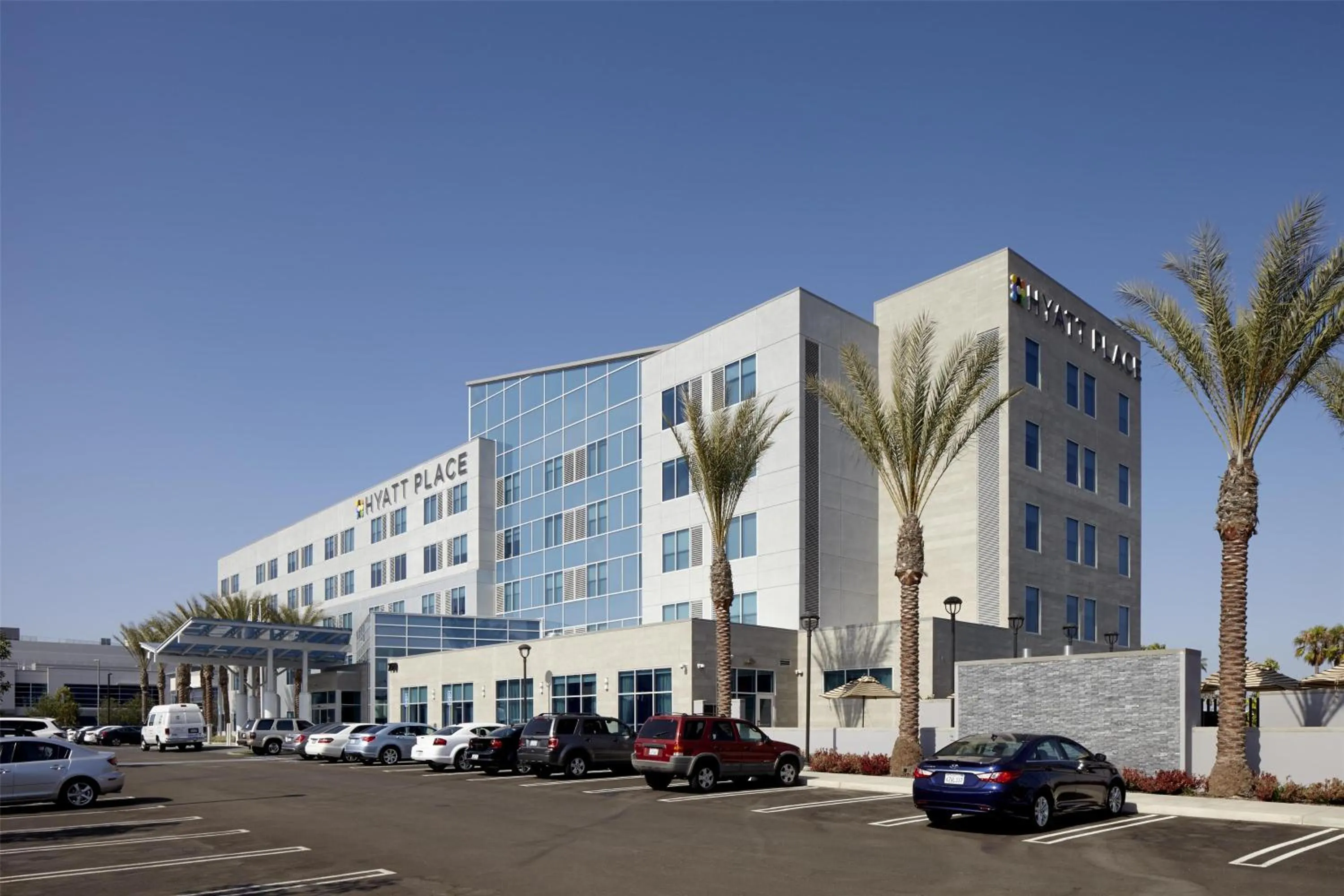 Property building in Hyatt Place Shenzhen Dongmen