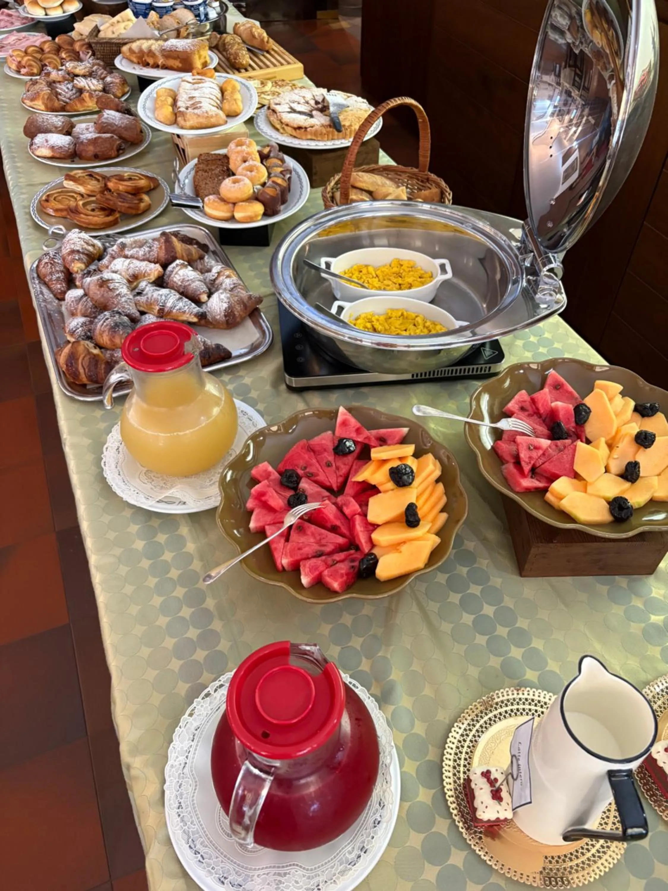 Food close-up in Hotel Astoria