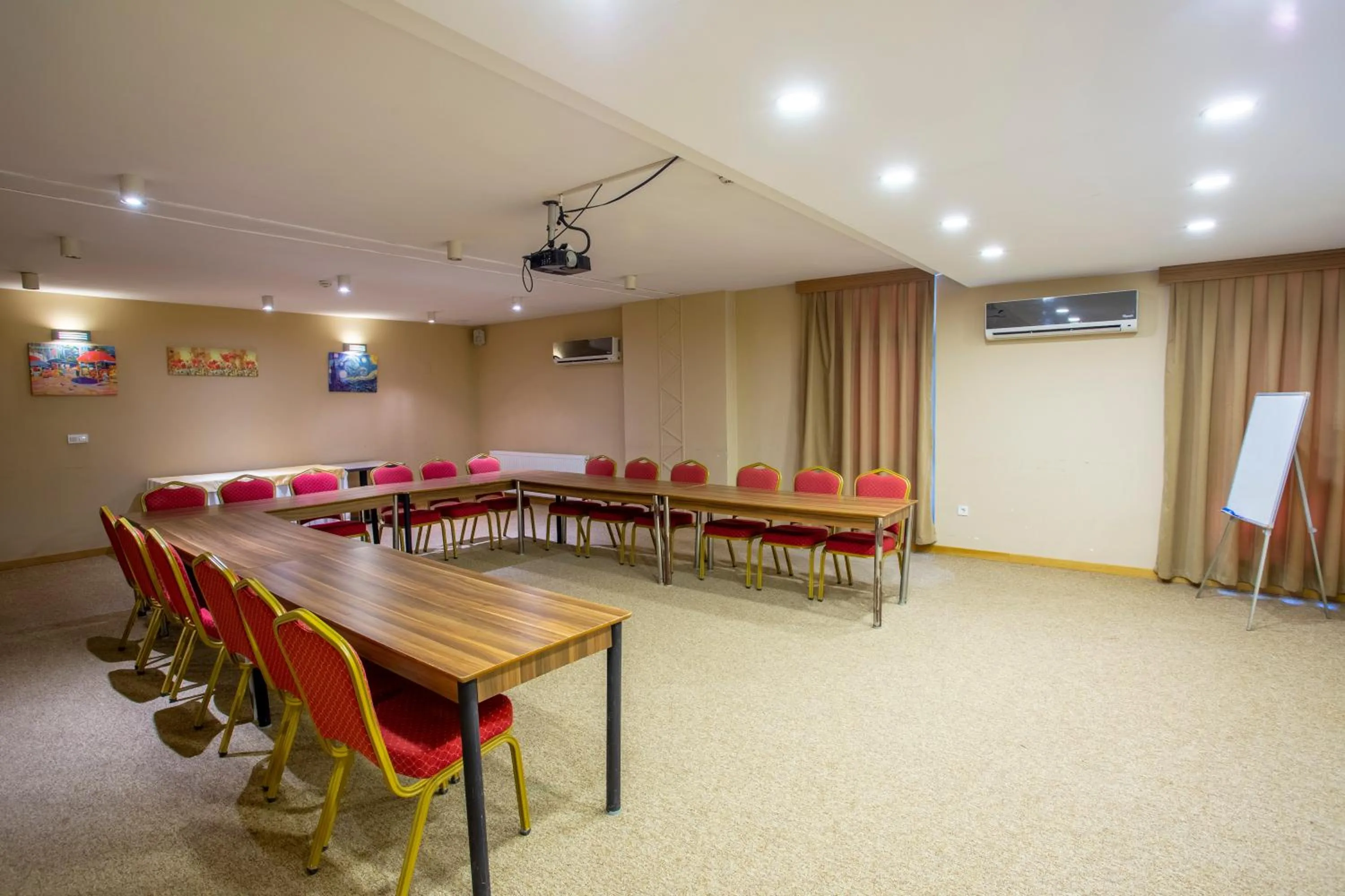 Meeting/conference room in Zeytin Bahcesi Hotel