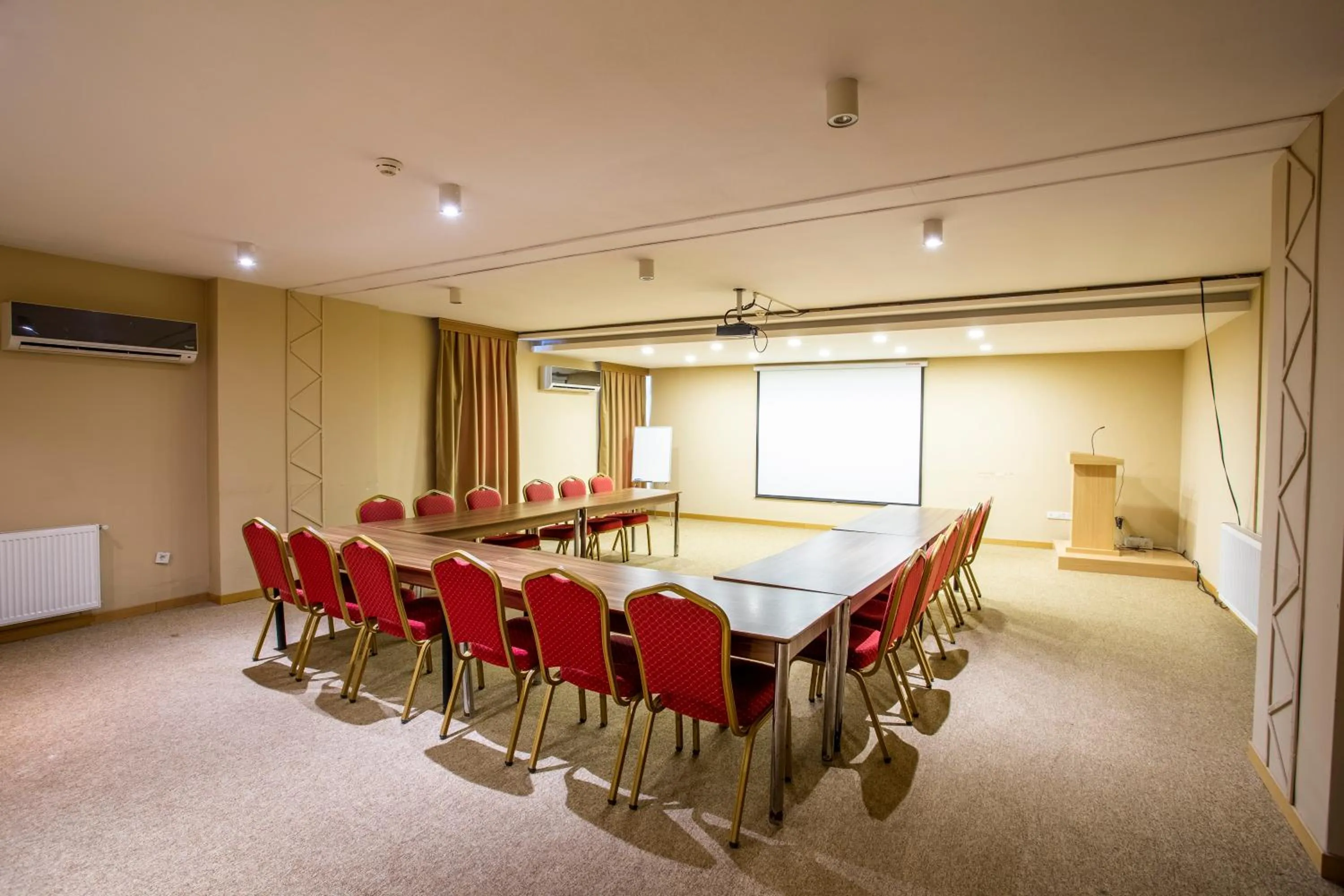 Meeting/conference room in Zeytin Bahcesi Hotel