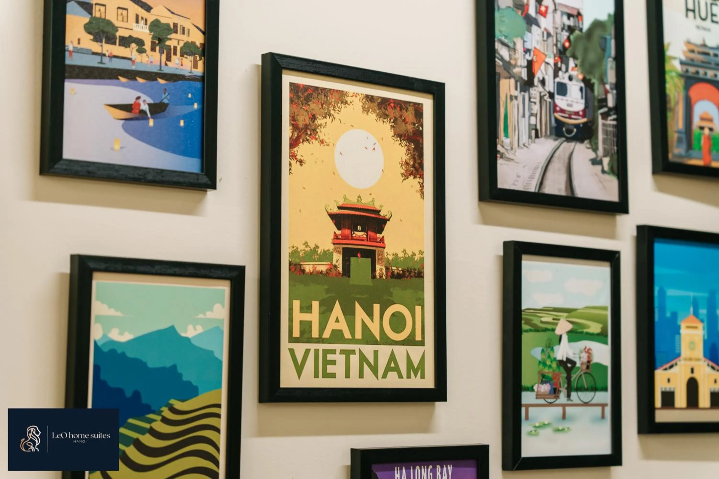 Decorative detail in High-ser Apt w Greenview, Projector and 2BR incenter - So warmly and spacious