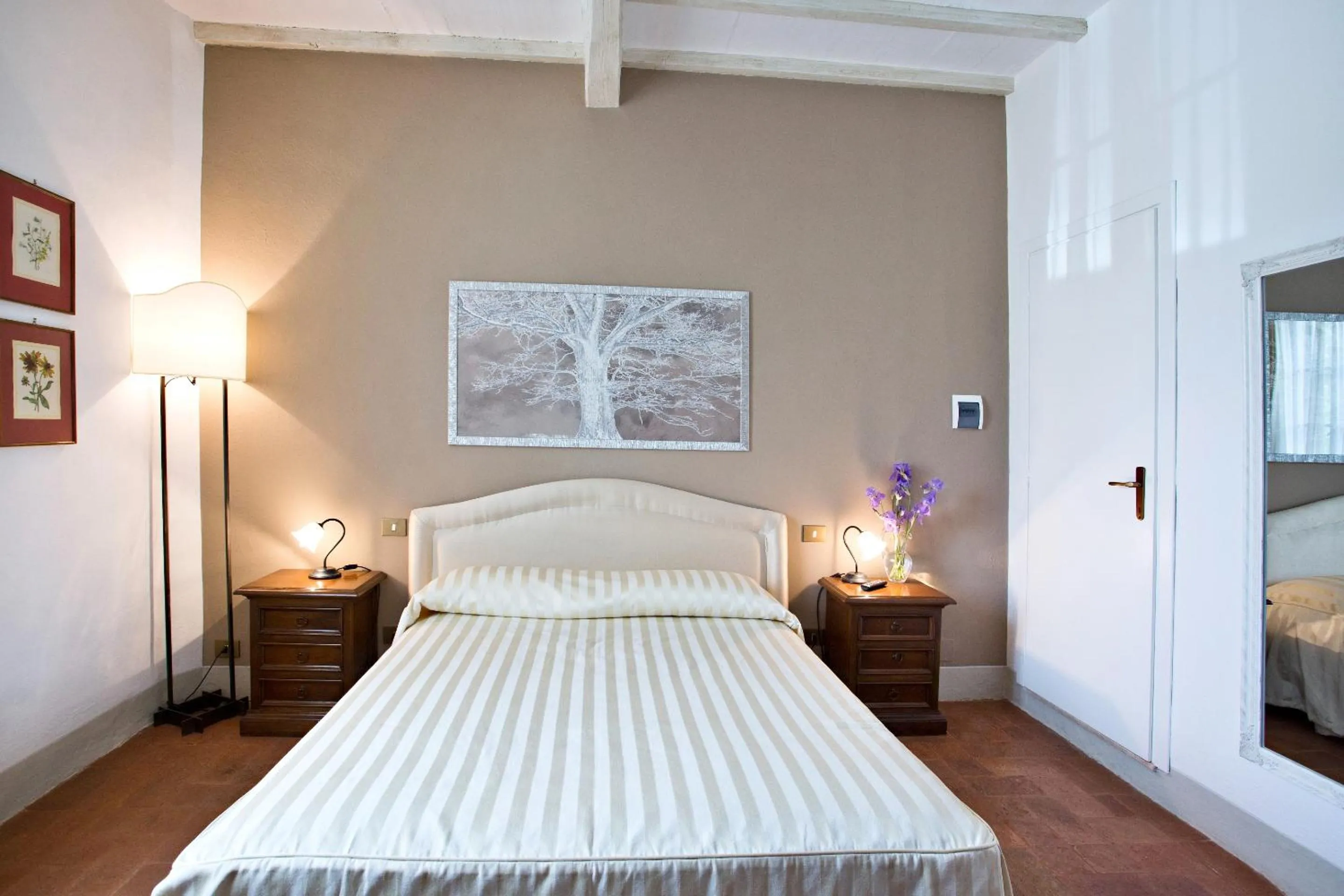 Photo of the whole room, Bed in Agriturismo San Galgano