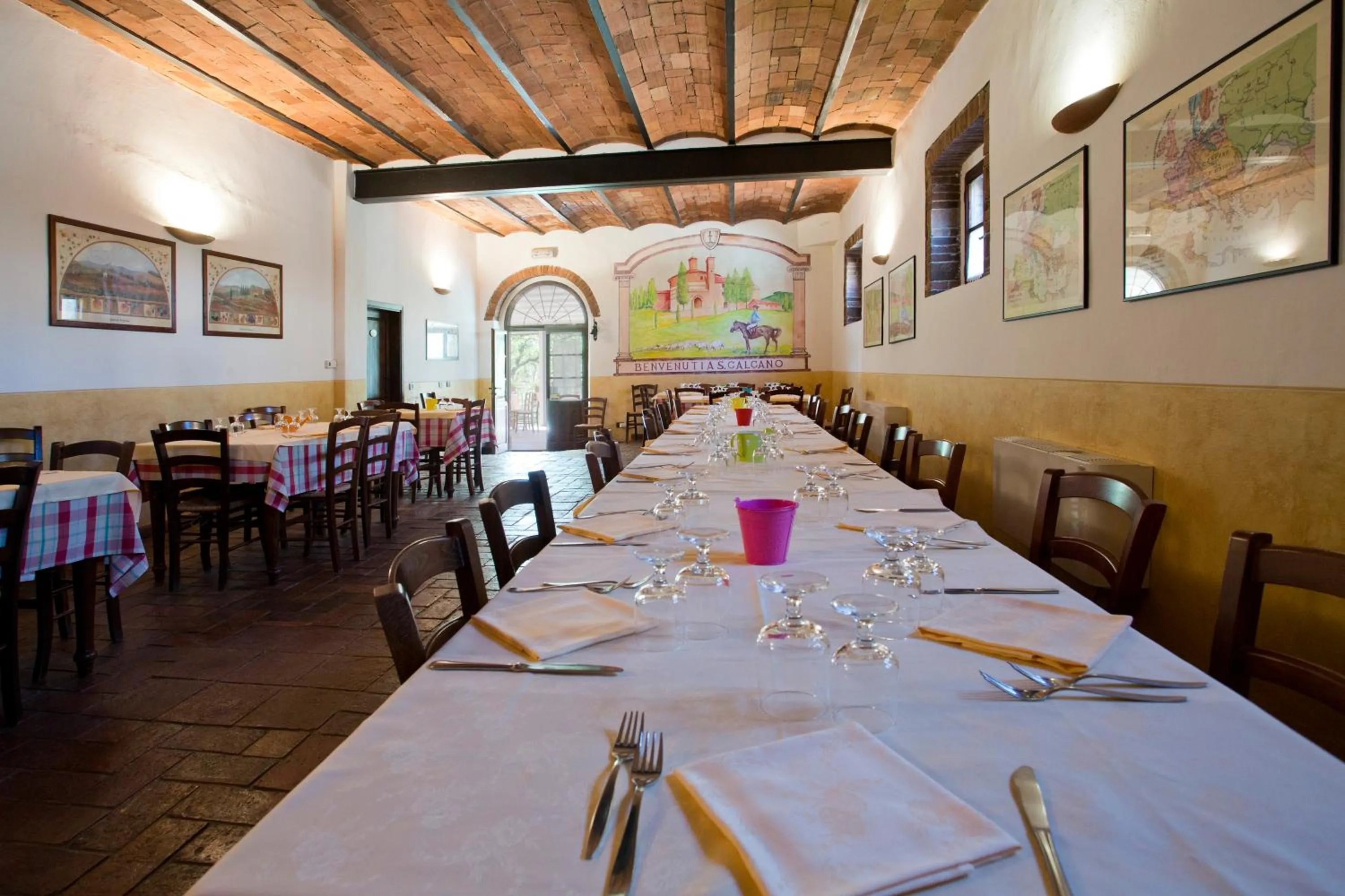 Restaurant/places to eat in Agriturismo San Galgano