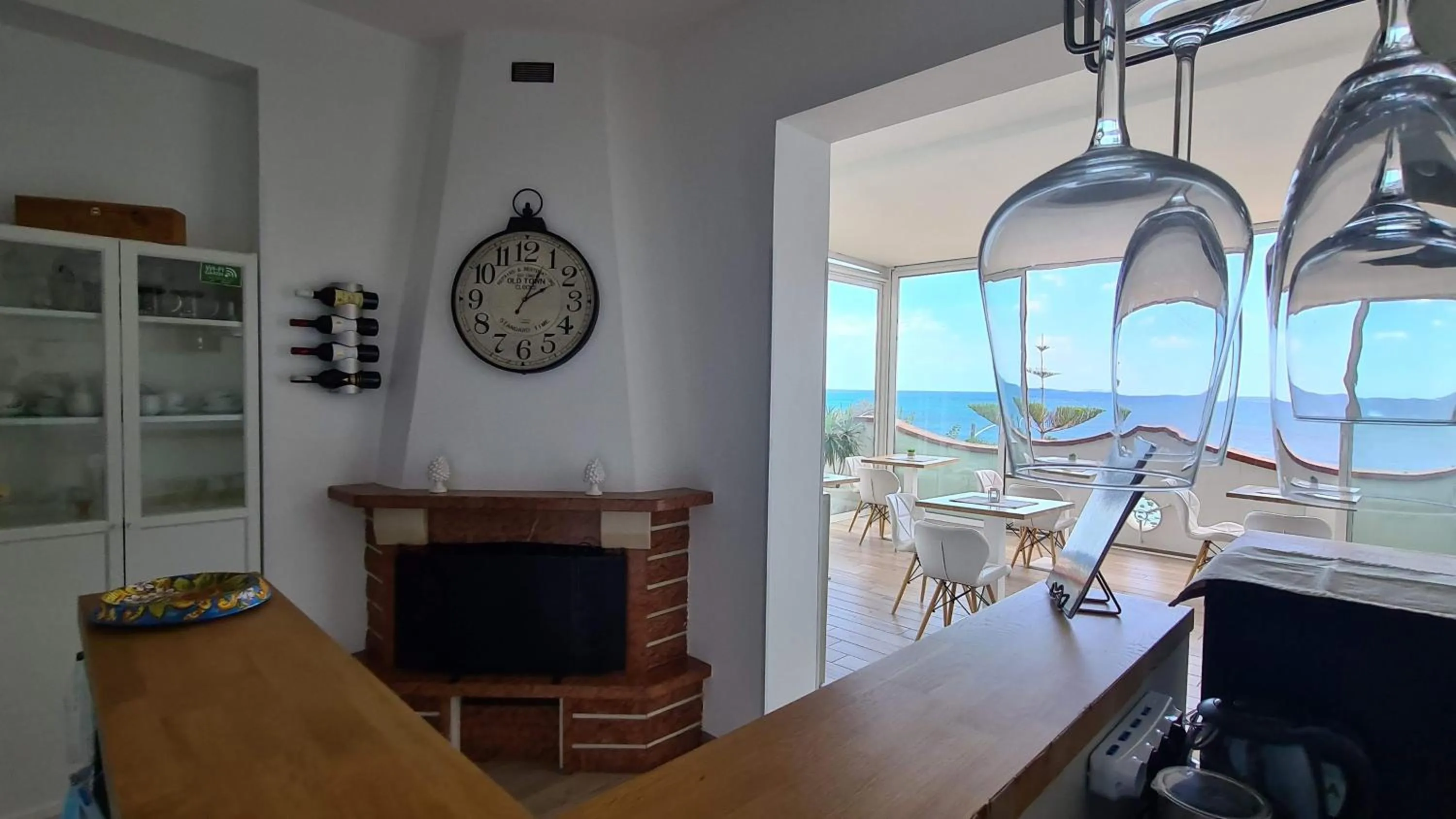 Restaurant/places to eat in Pantanello Rooms Avola