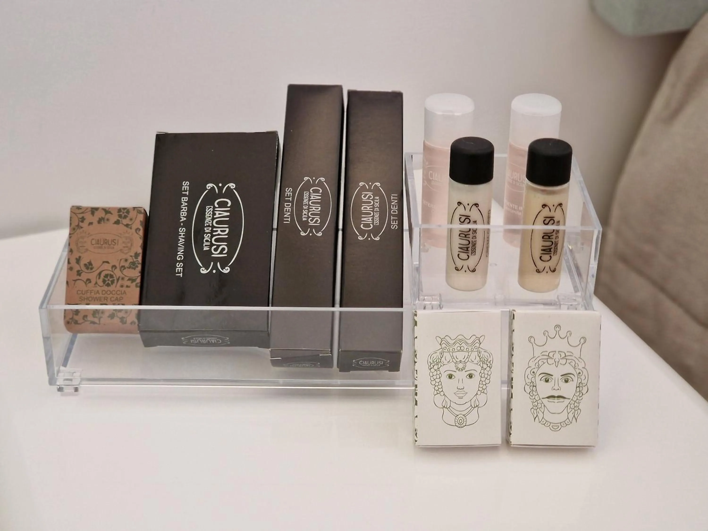 Decorative detail in Pantanello Rooms Avola