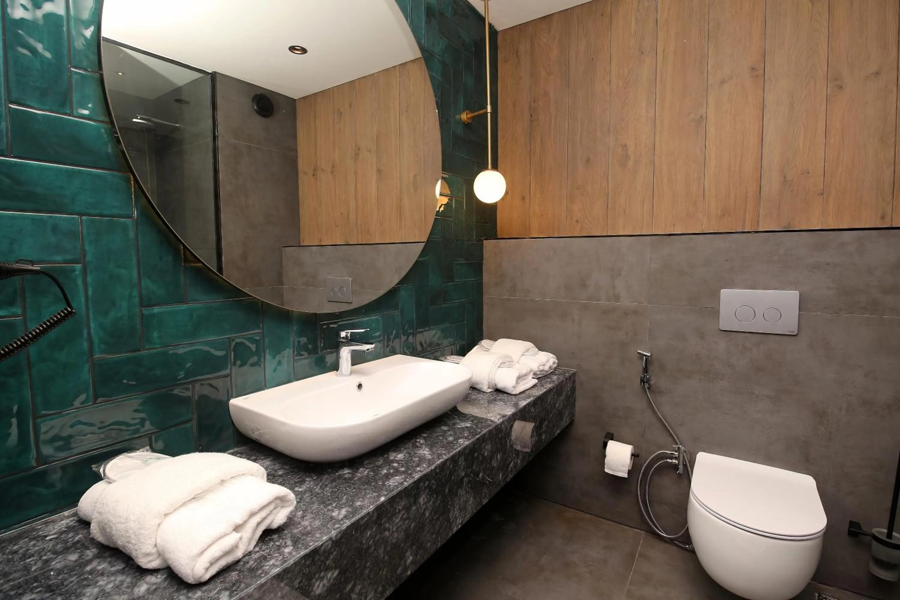 Shower in İnanlar City Hotel