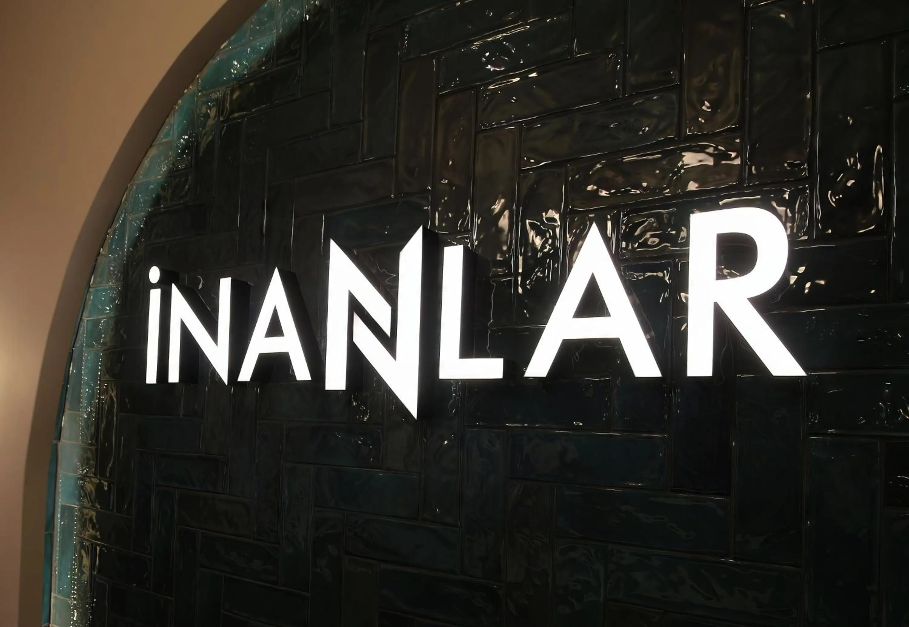 Property logo or sign in İnanlar City Hotel