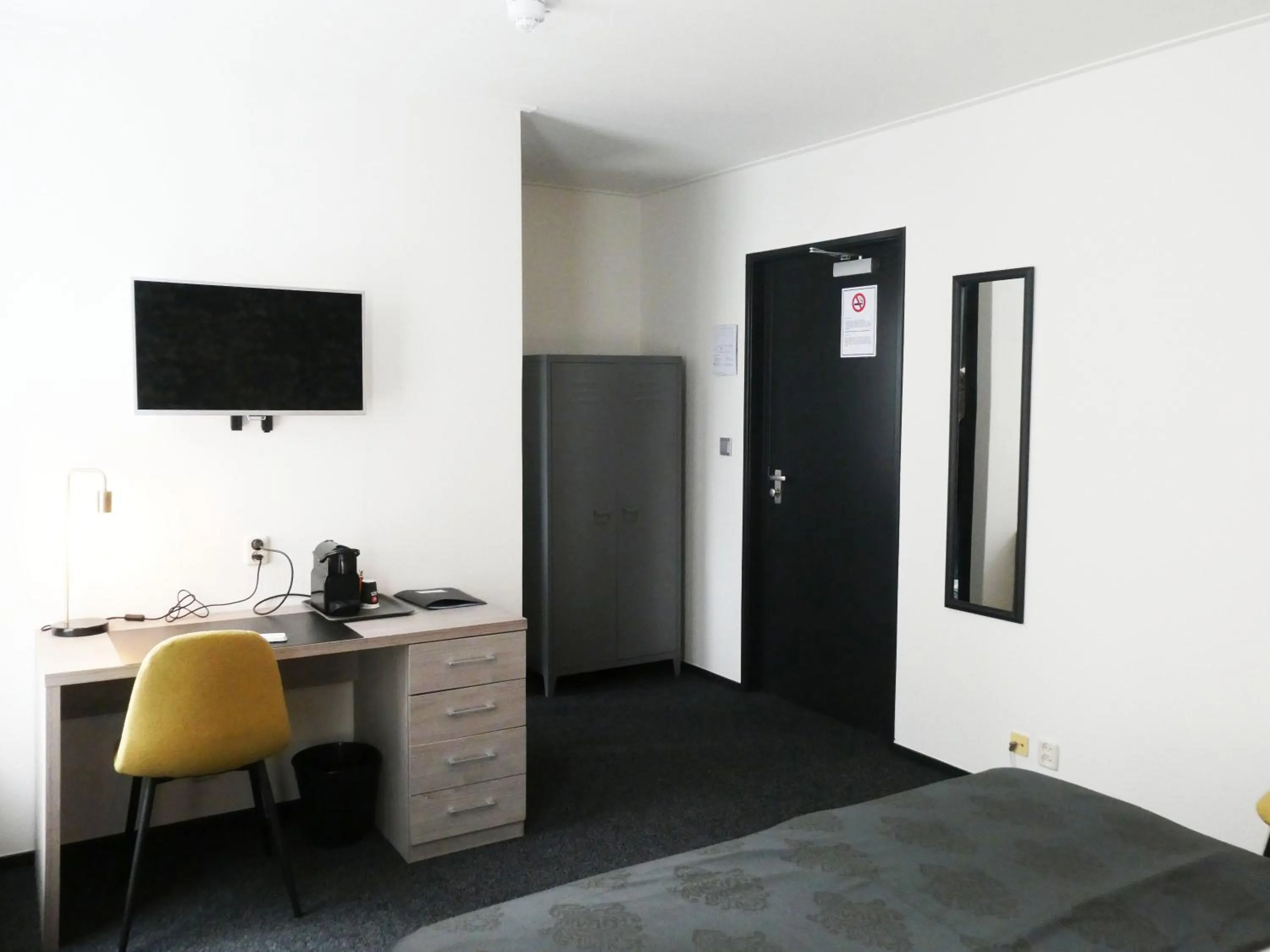 Bed in Hotel Café Restaurant De Posthoorn