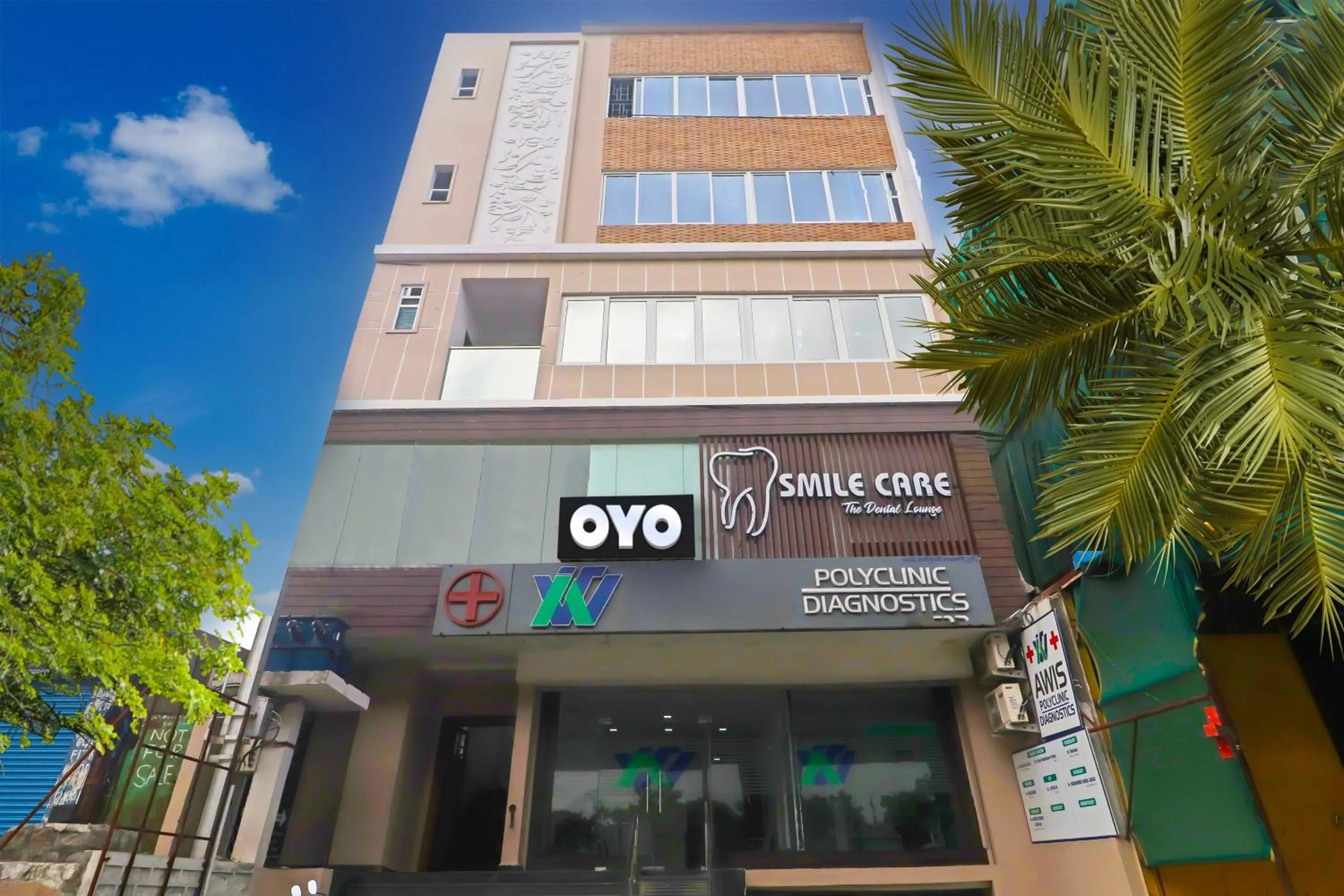 Facade/entrance in Hotel O Ragas Inn