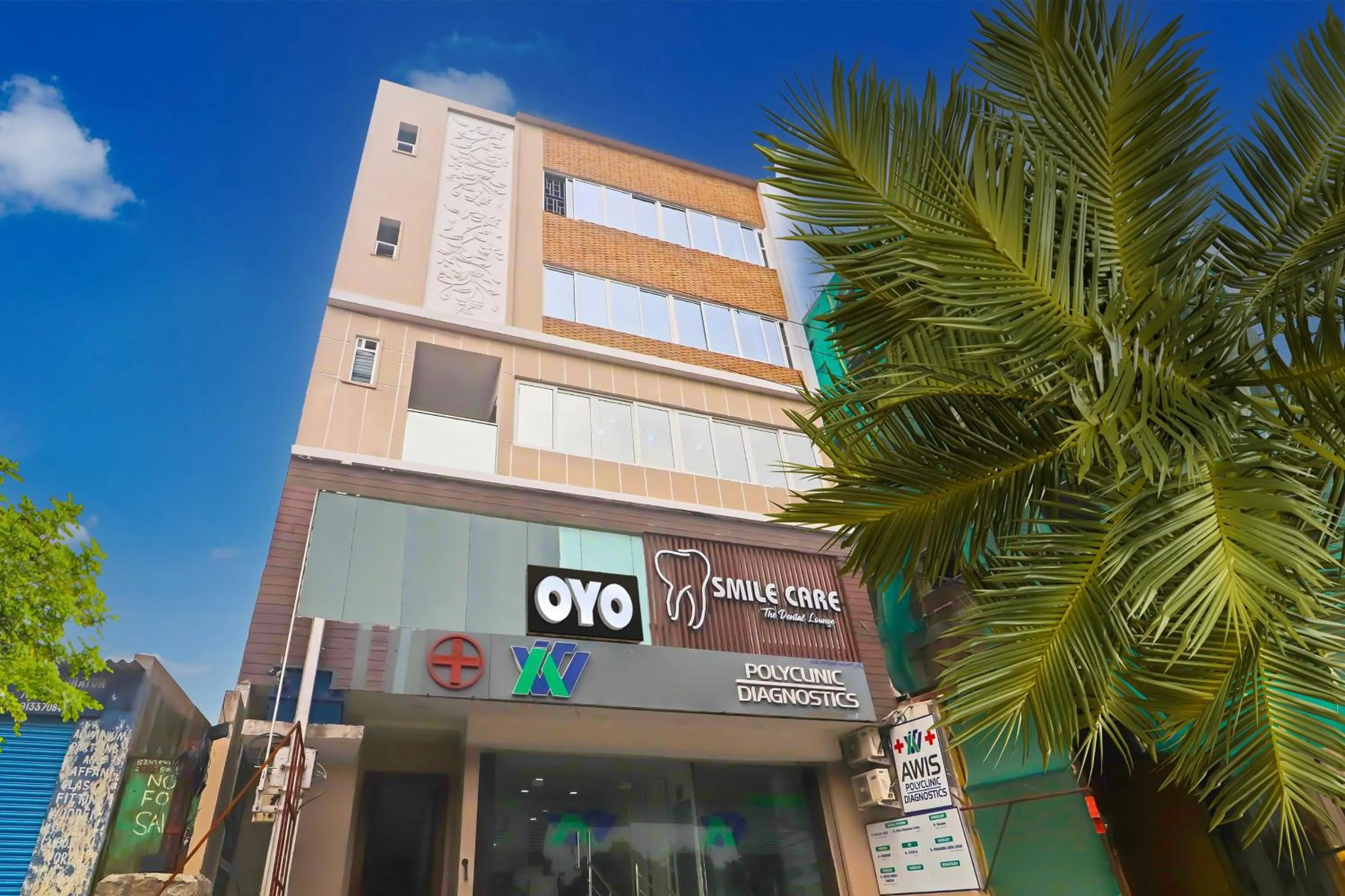 Facade/entrance in Hotel O Ragas Inn