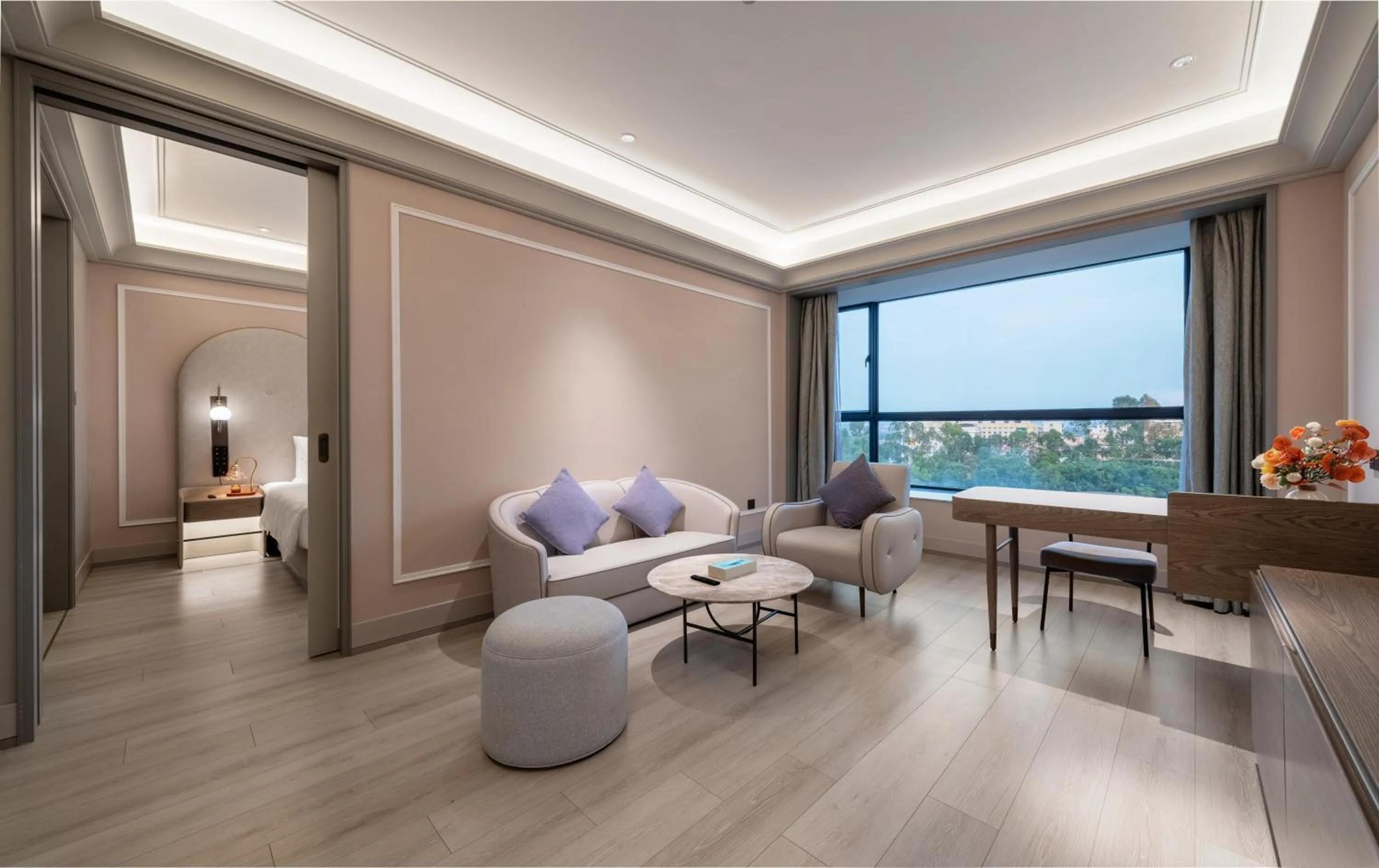 Living room in Mercure Guangzhou Baiyun International Airport - Airport Free Shuttle Bus