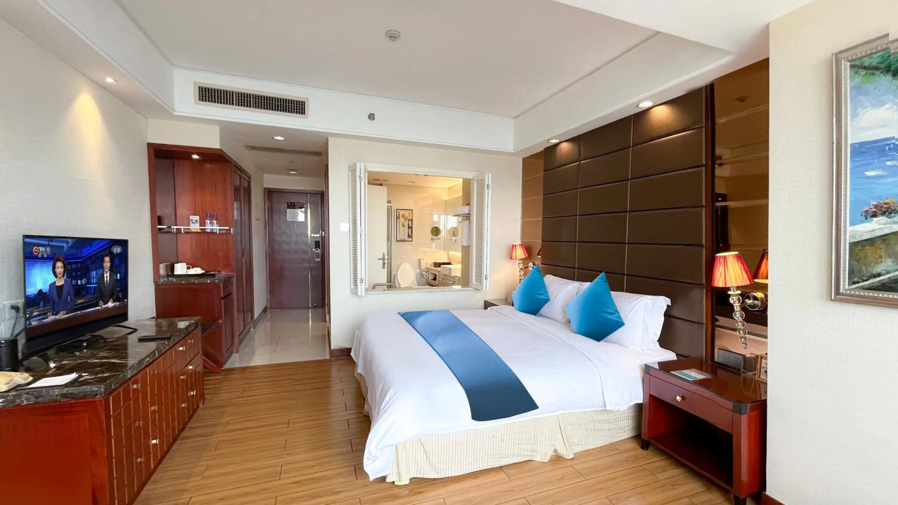 Deluxe Queen Room in Haikou Mingguang Shengyi Hotel (Previous Mingguang International Hotel)