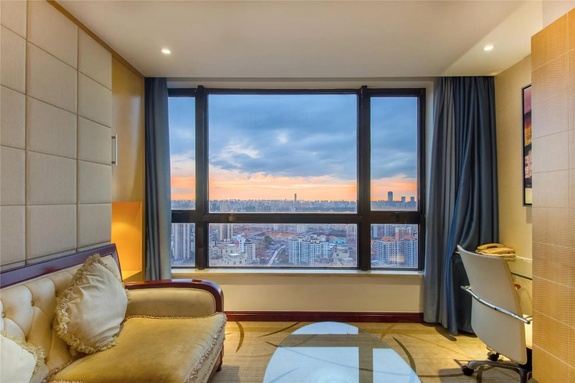 City view in Haikou Mingguang Shengyi Hotel (Previous Mingguang International Hotel)