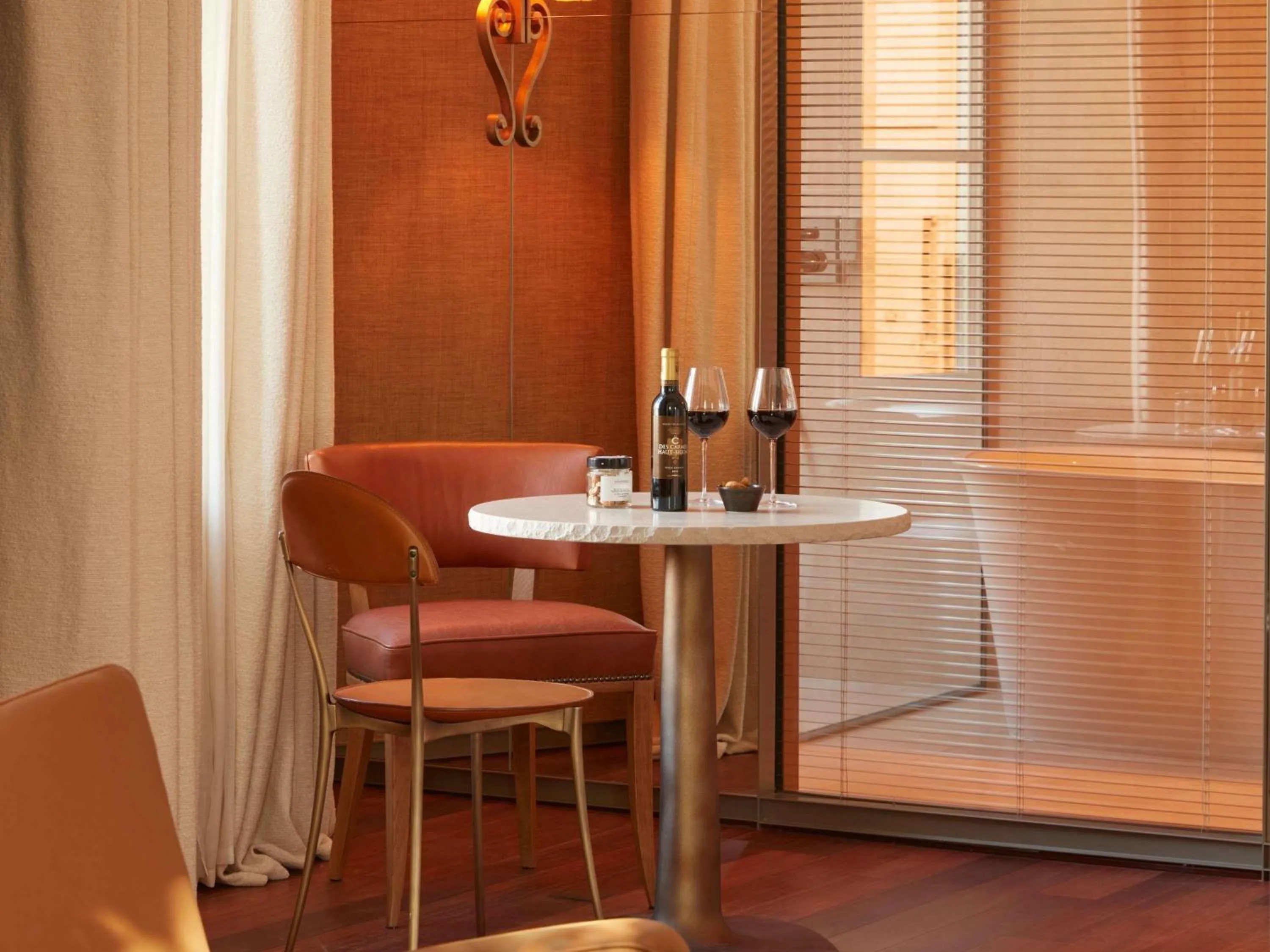 Bedroom in Mondrian Bordeaux Les Carmes