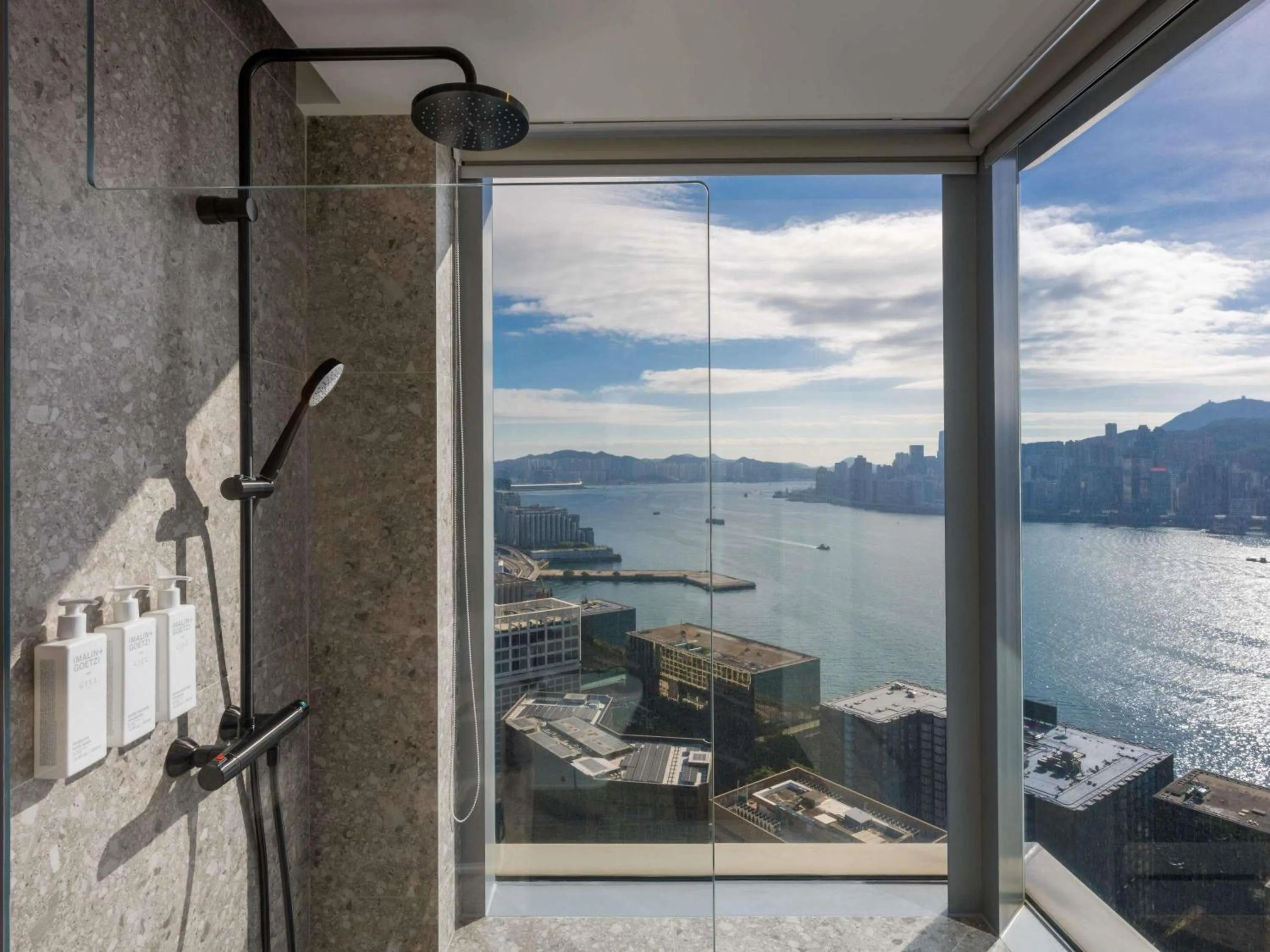 Bedroom in Mondrian Hong Kong