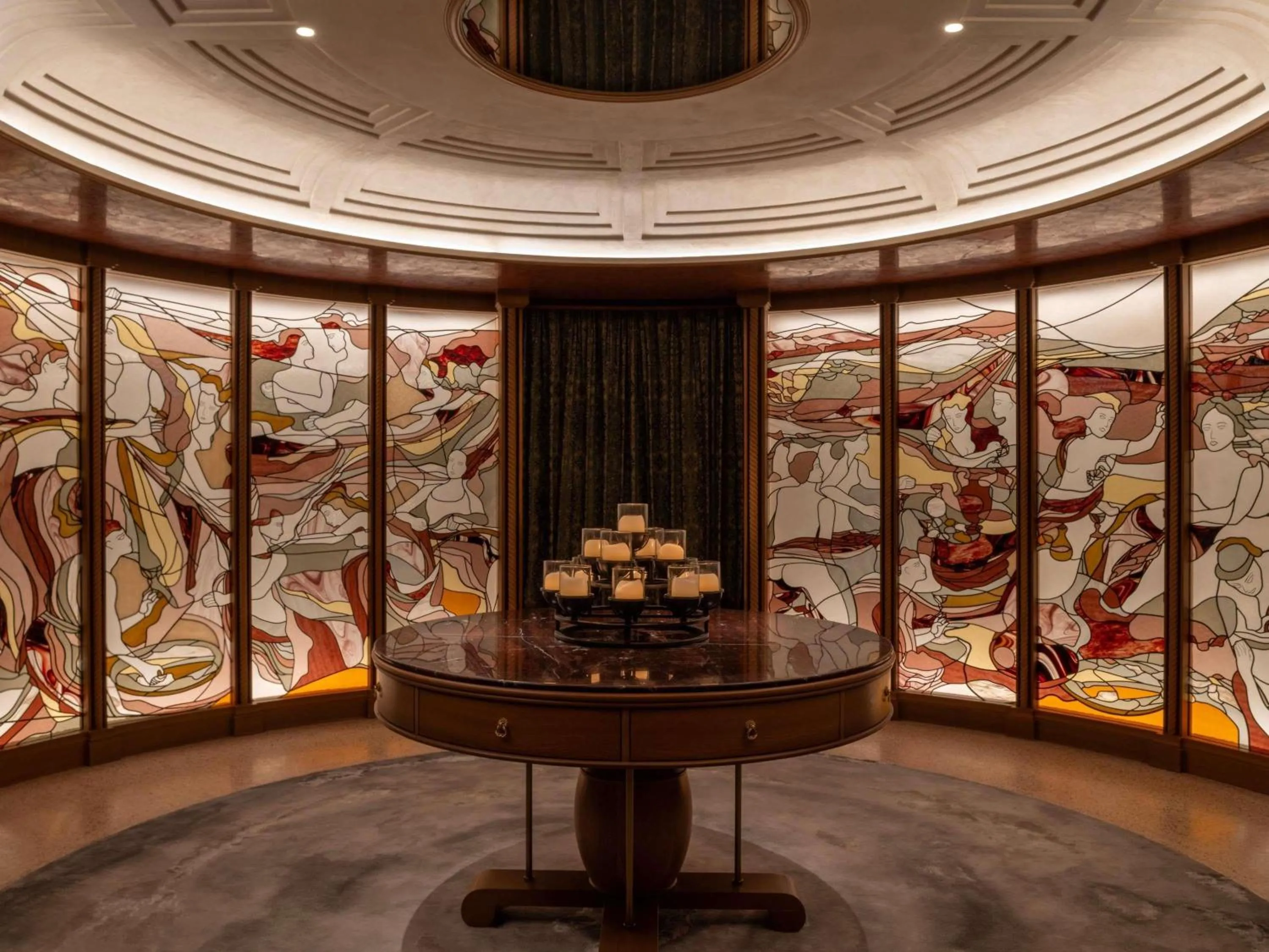 Restaurant/places to eat in Mondrian Hong Kong