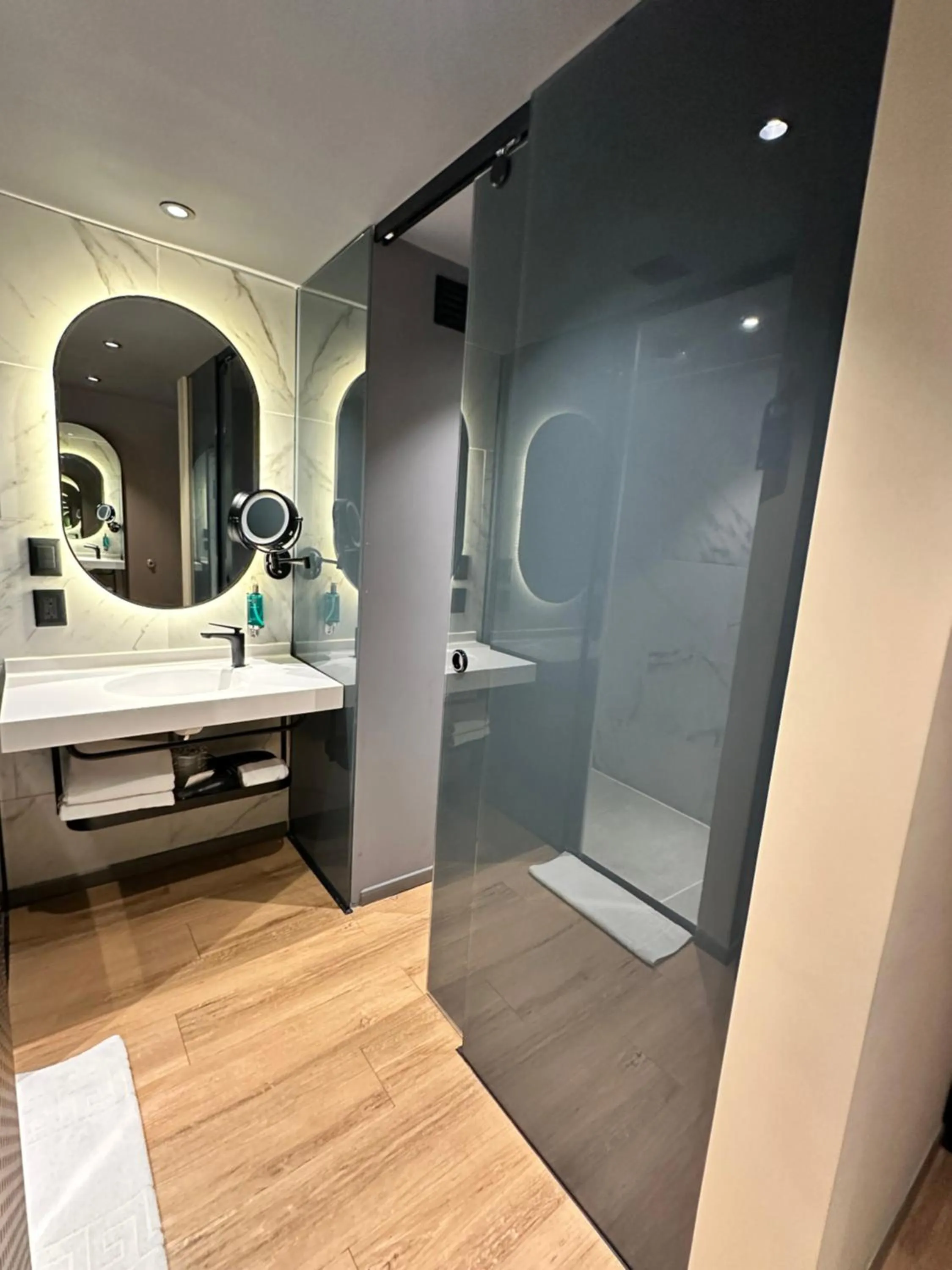 Bathroom in Novotel México City Centro Histórico