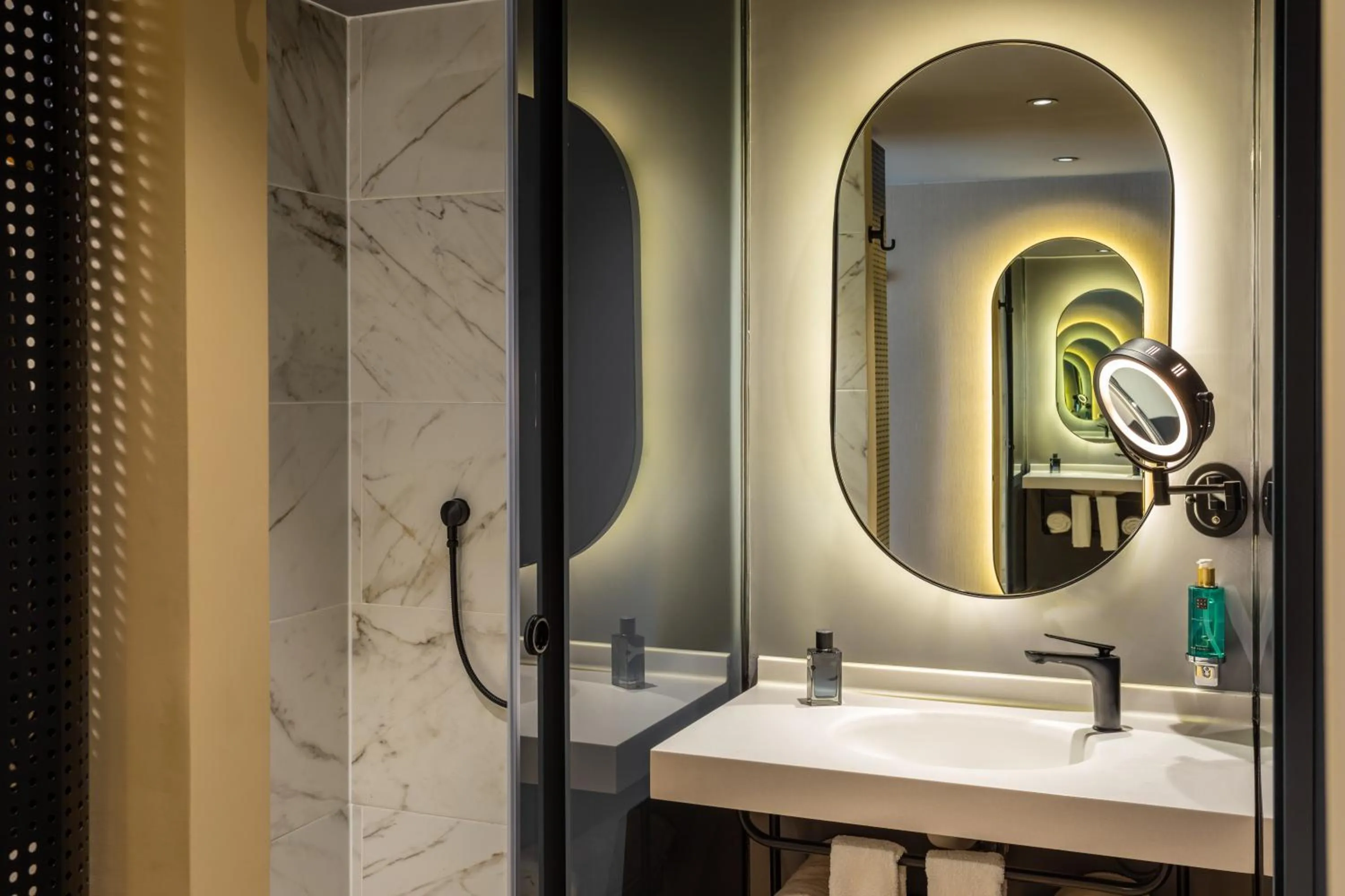 Bathroom in Novotel México City Centro Histórico