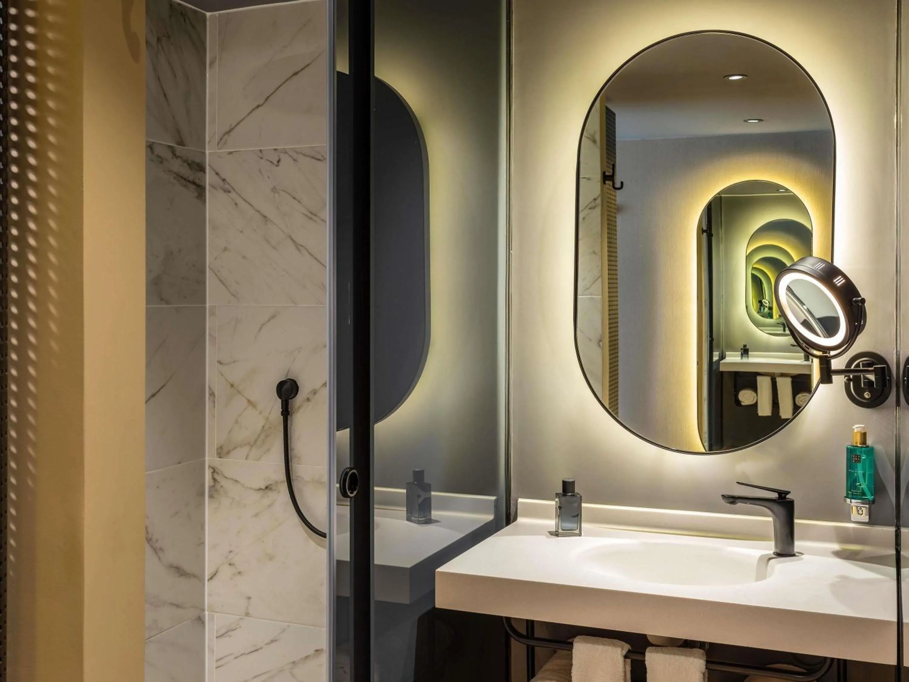 Bedroom in Novotel México City Centro Histórico